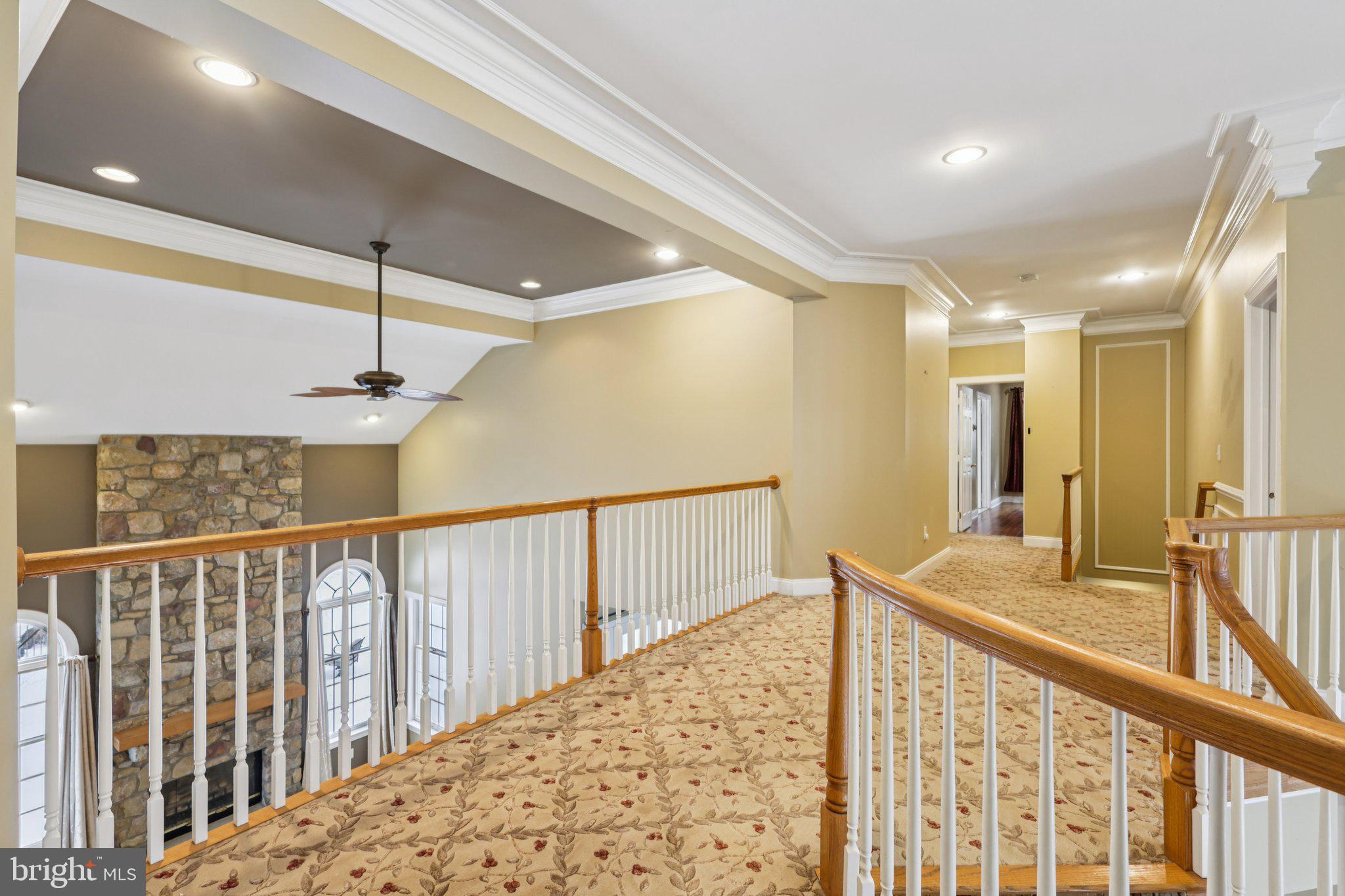 HIGH POINTE AT HOP - Residential