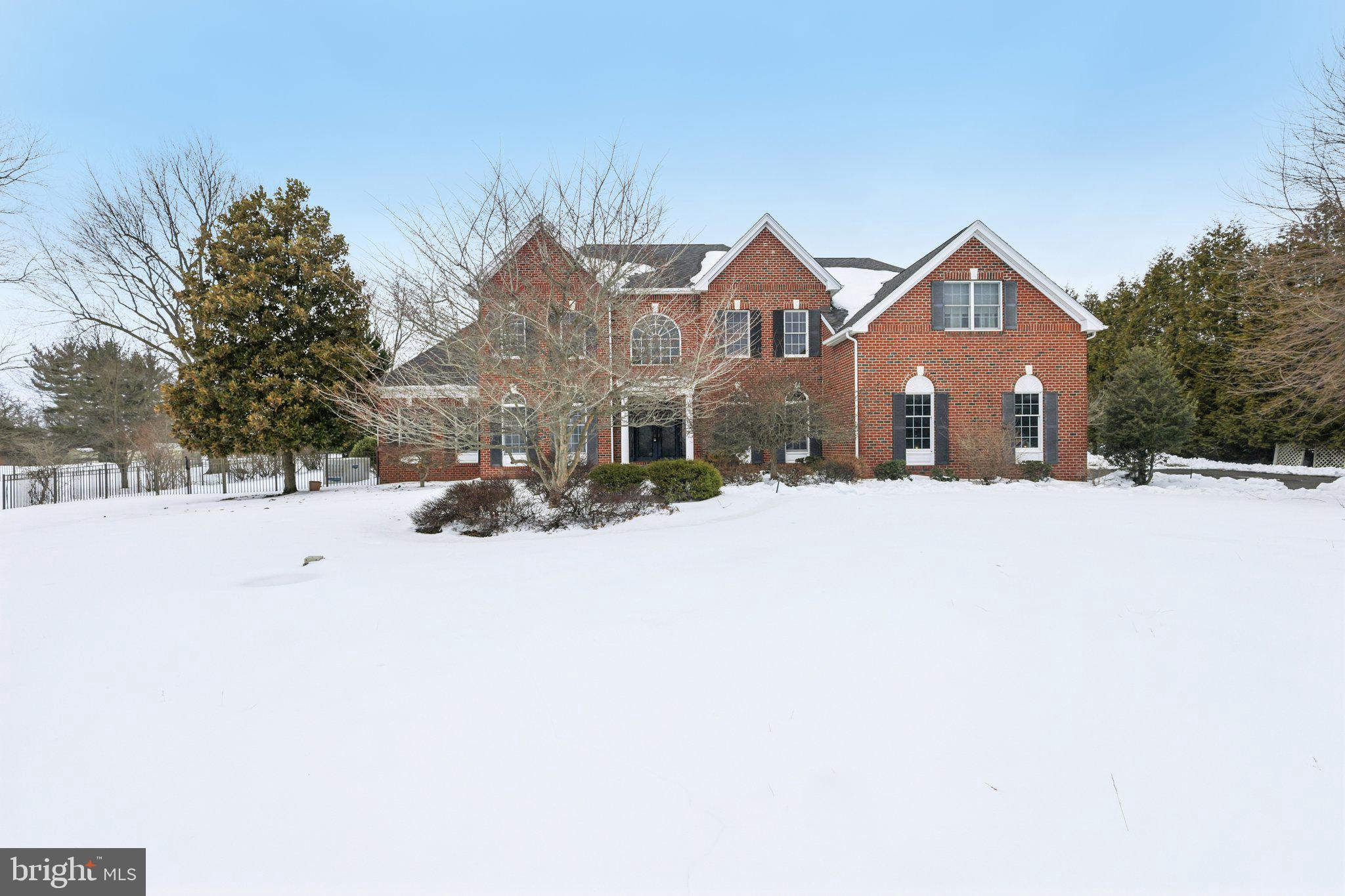 HIGH POINTE AT HOP - Residential