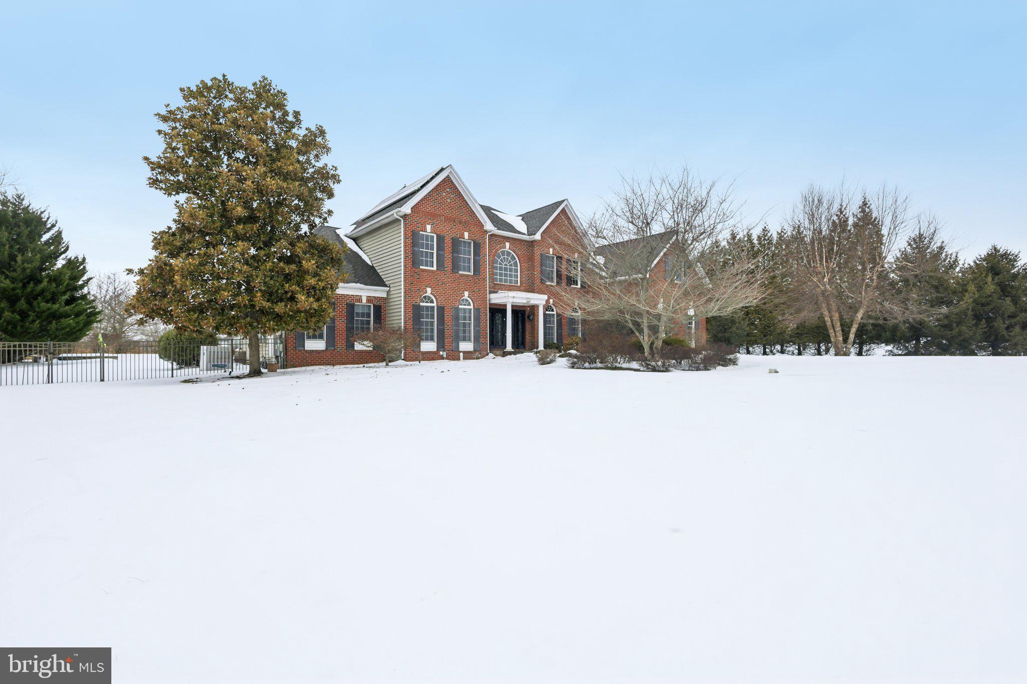 HIGH POINTE AT HOP - Residential