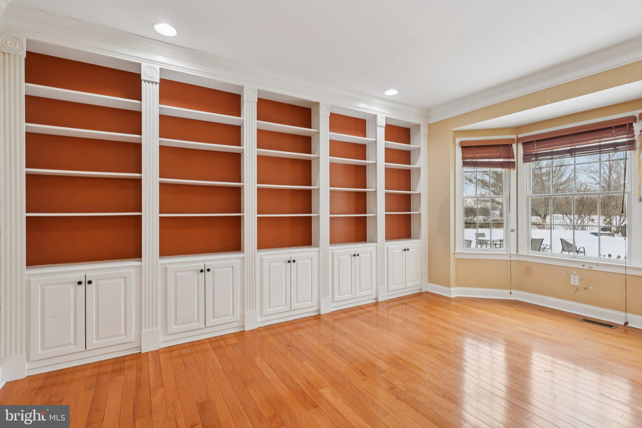 HIGH POINTE AT HOP - Residential