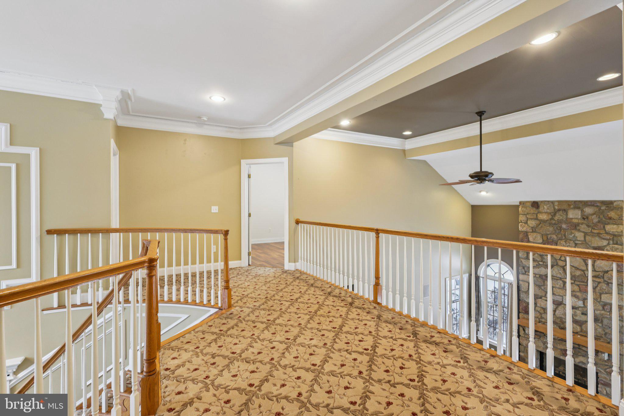 HIGH POINTE AT HOP - Residential