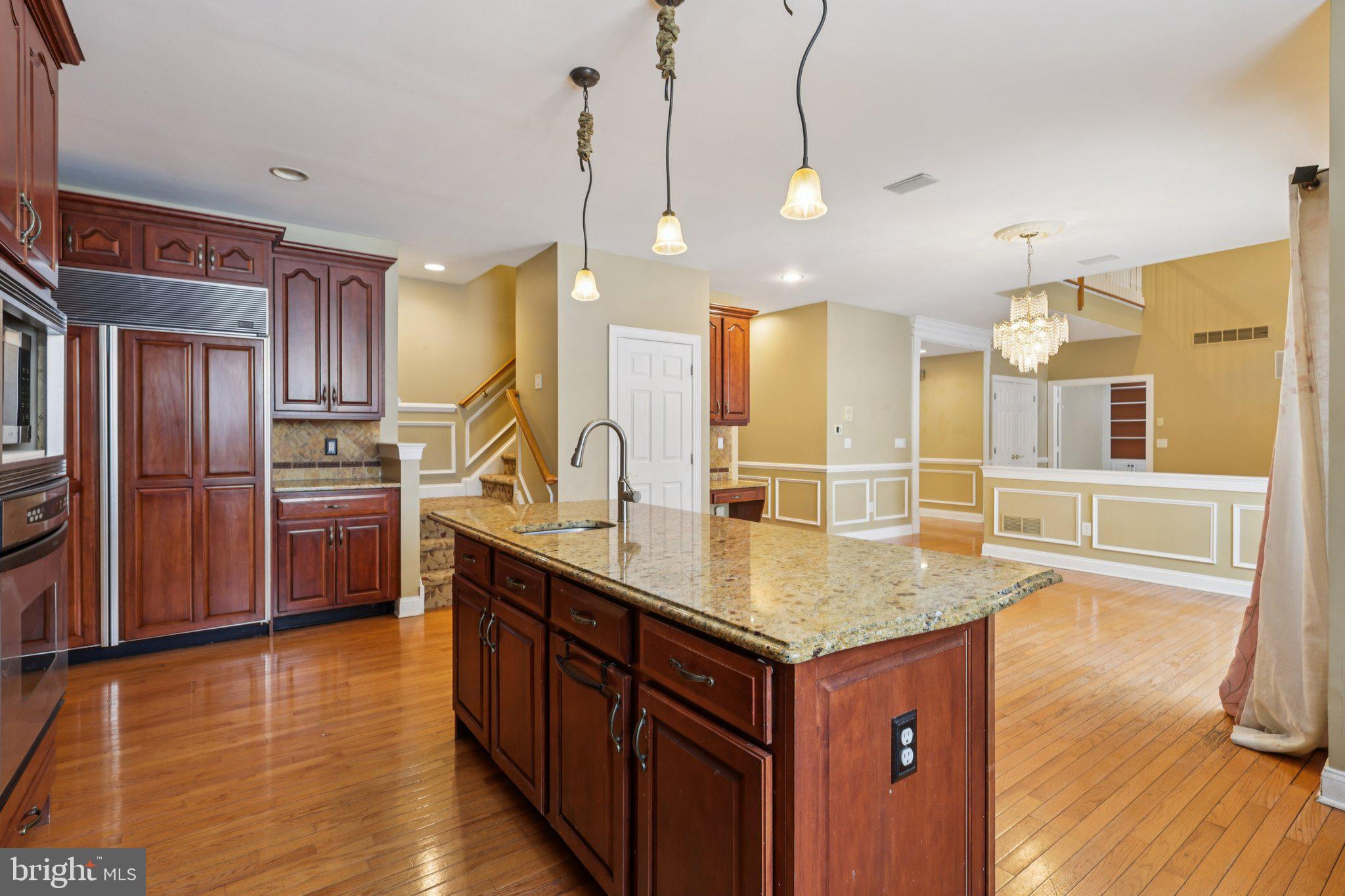 HIGH POINTE AT HOP - Residential