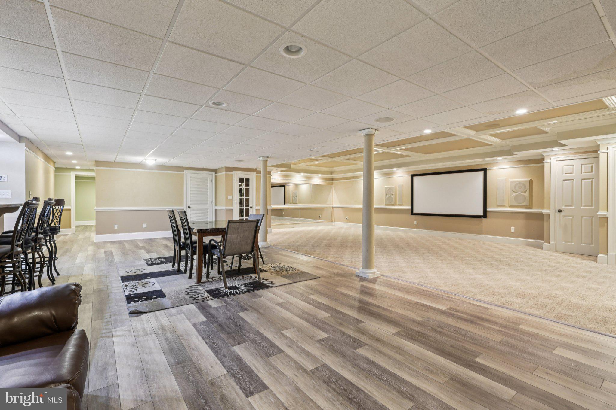 HIGH POINTE AT HOP - Residential