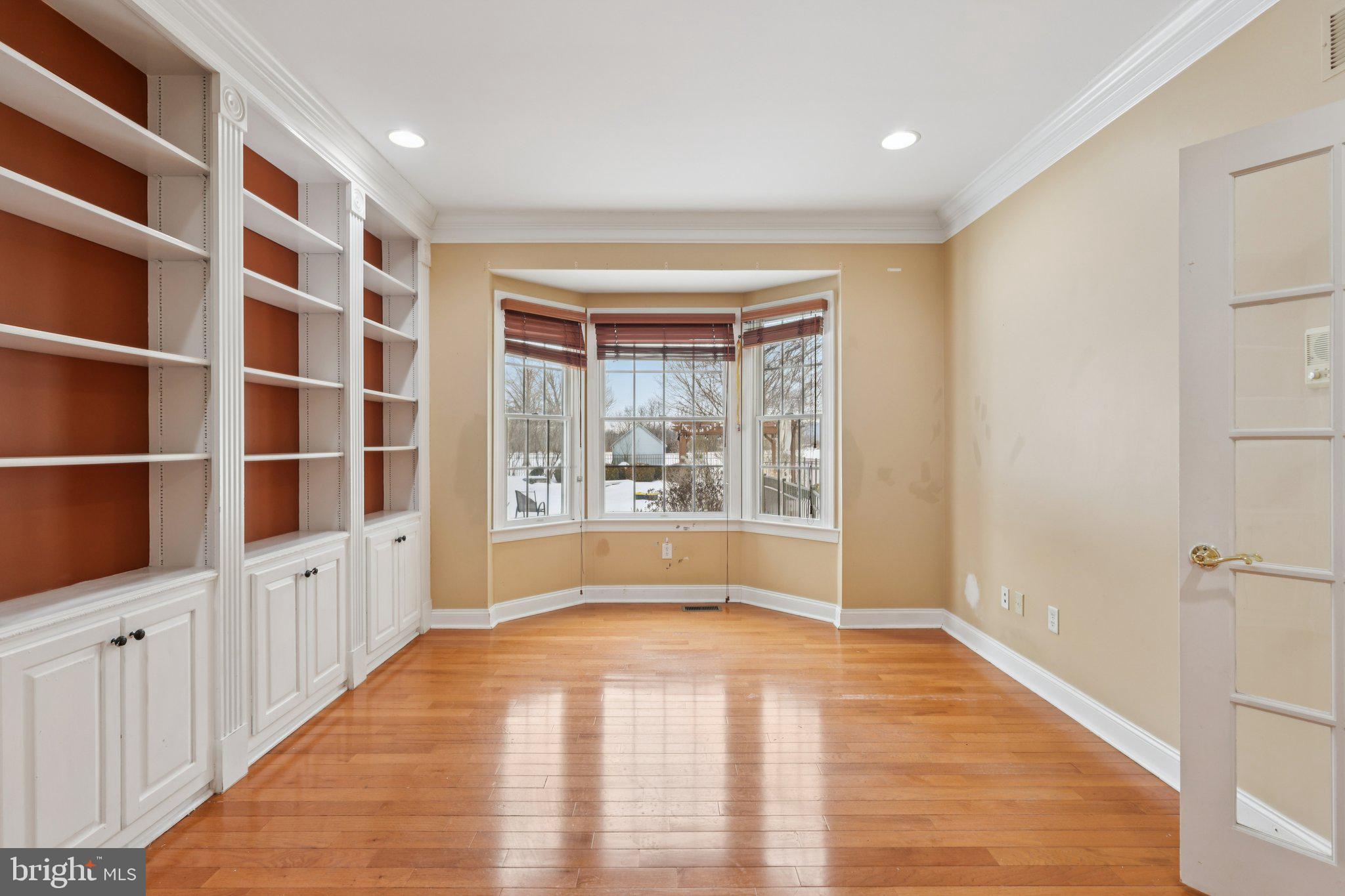 HIGH POINTE AT HOP - Residential