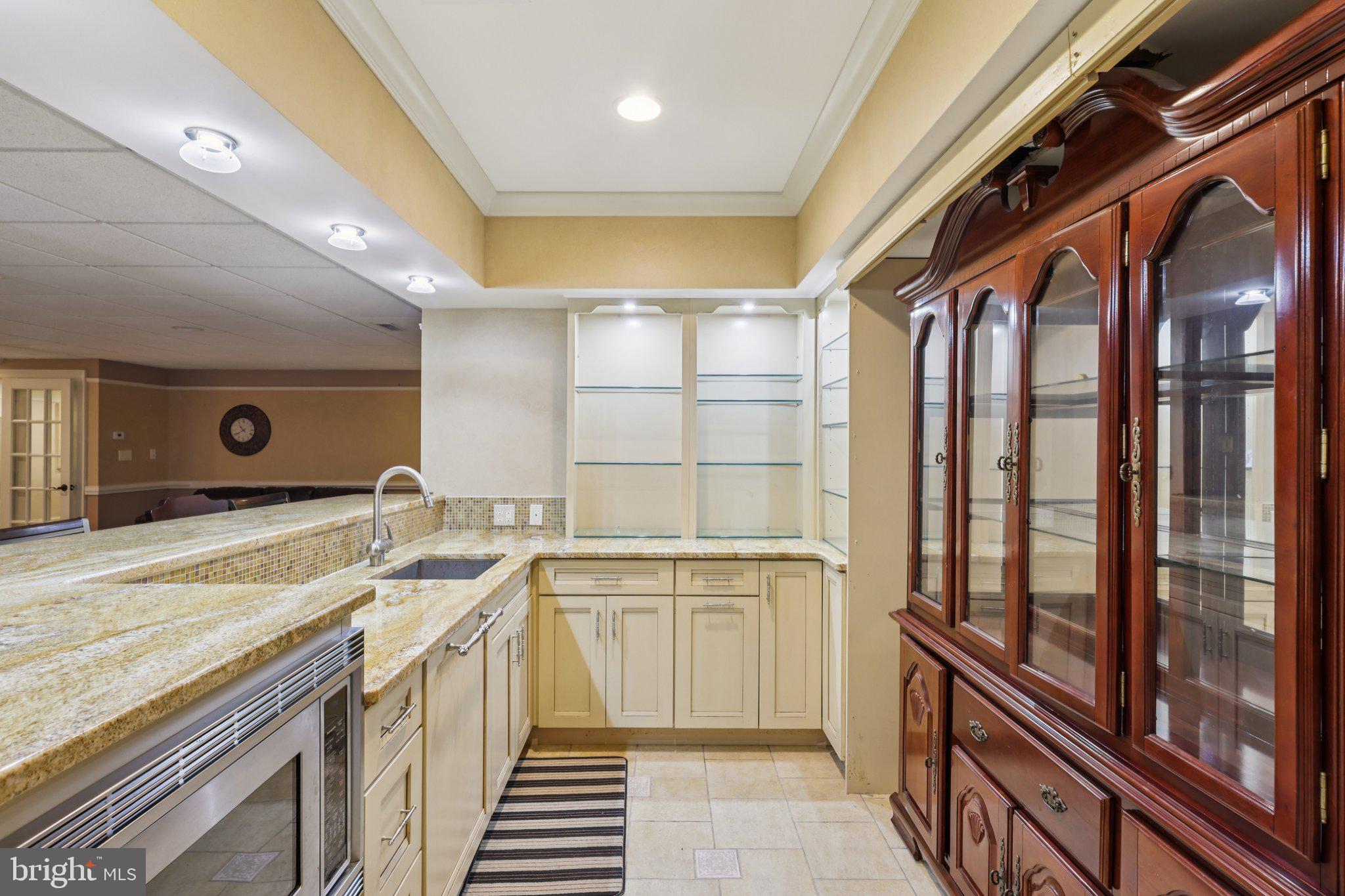 HIGH POINTE AT HOP - Residential