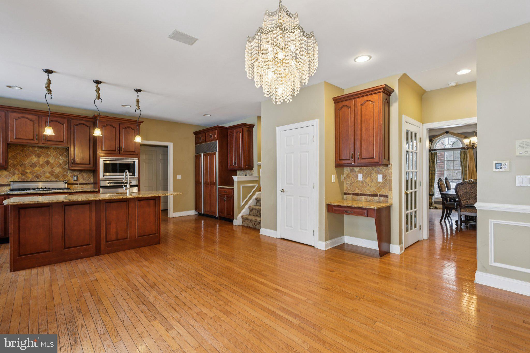 HIGH POINTE AT HOP - Residential