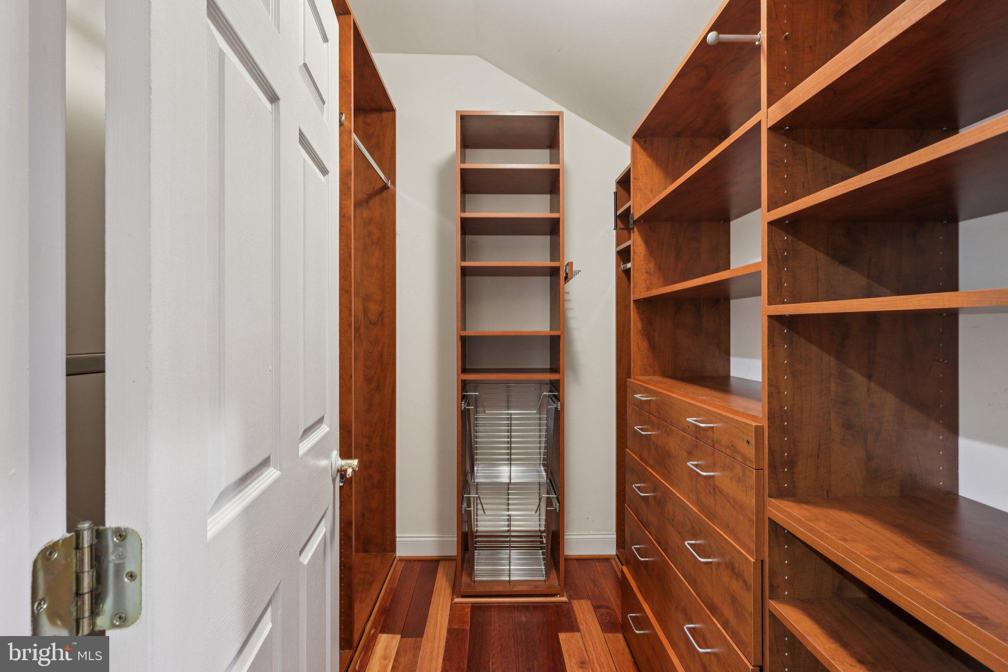 HIGH POINTE AT HOP - Residential