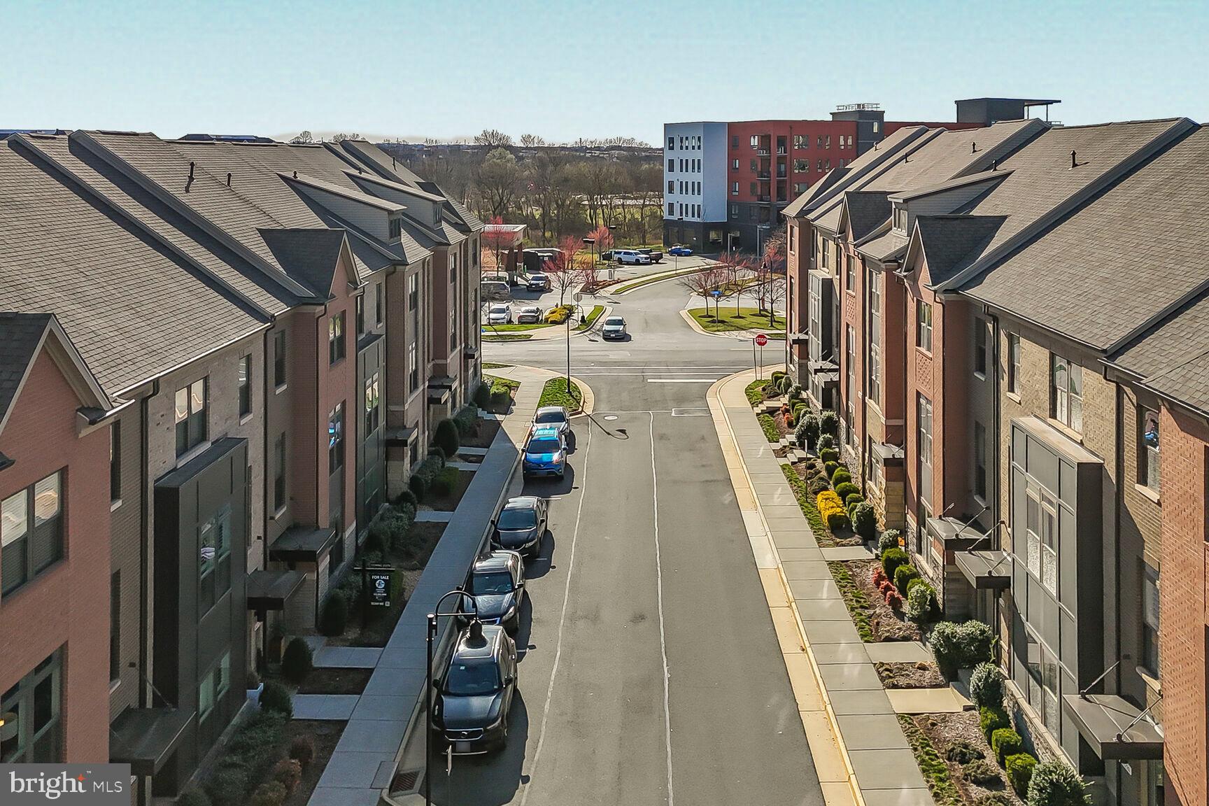 SM ONE LOUDOUN CONDO - Residential