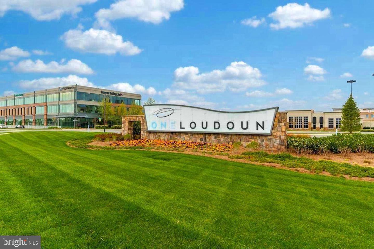 SM ONE LOUDOUN CONDO - Residential