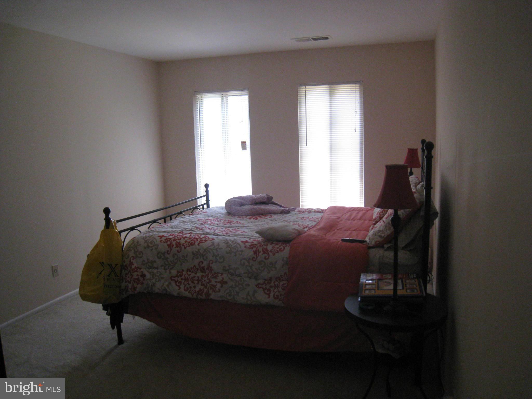 PARK SPRING - Residential Lease