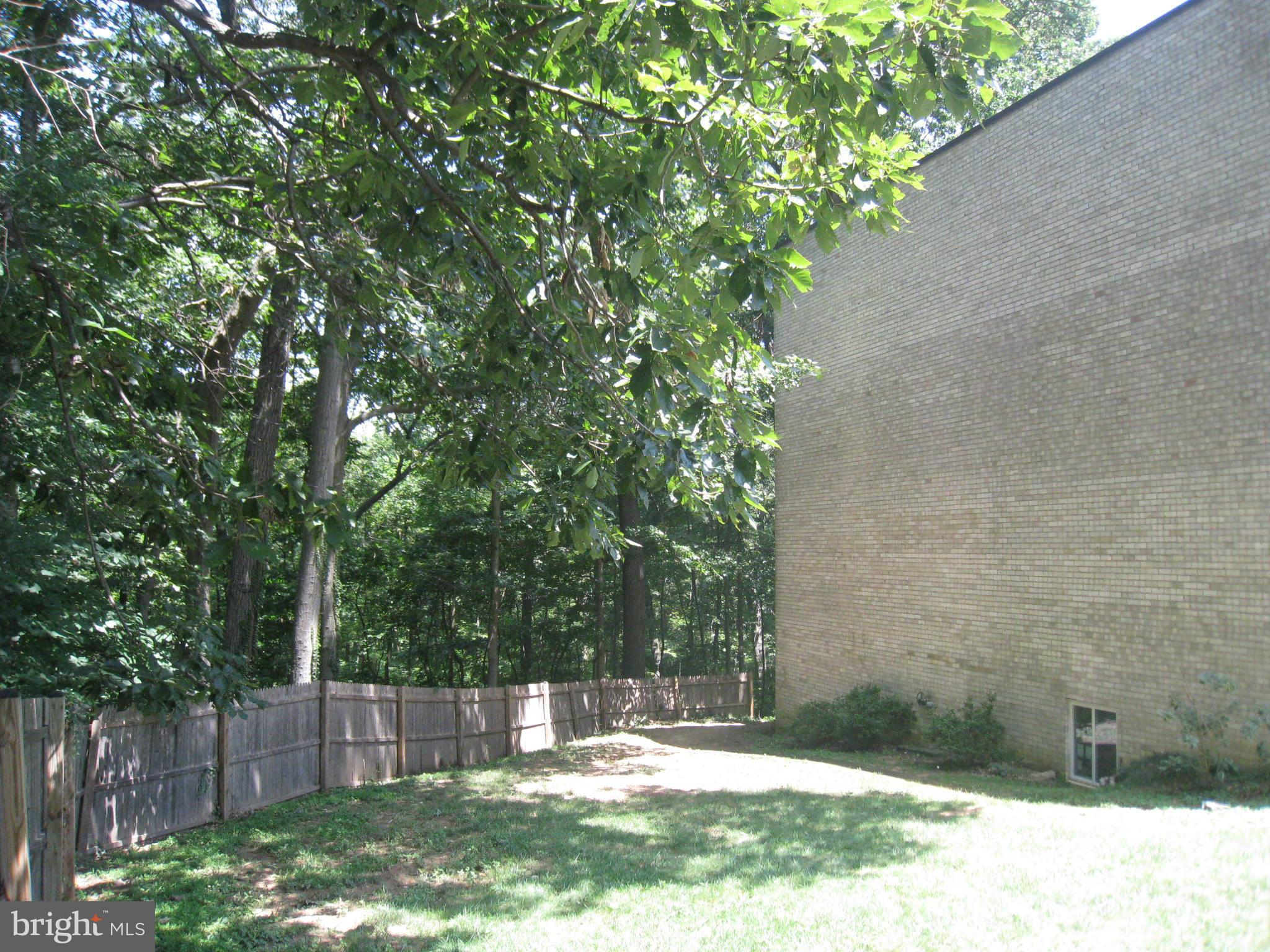 PARK SPRING - Residential Lease