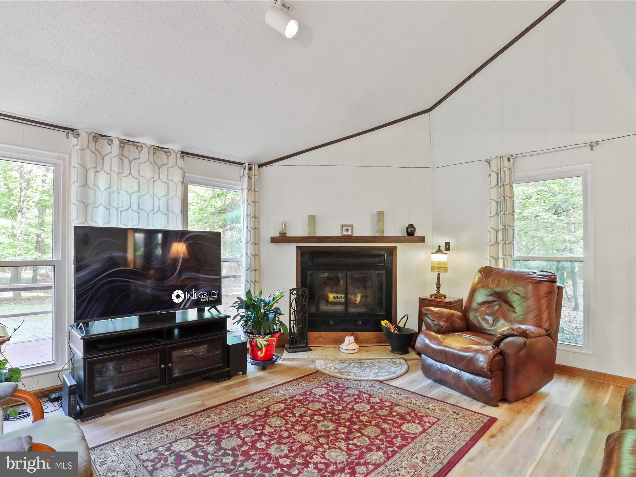 THE WOODS - Residential