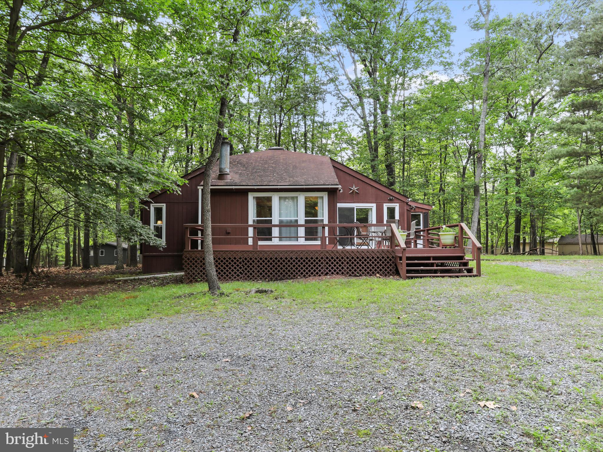 THE WOODS - Residential