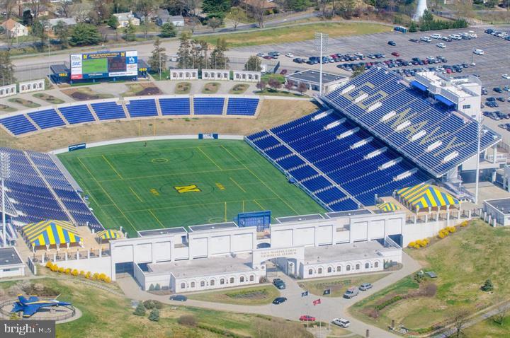 FERRY FARMS - Residential Lease