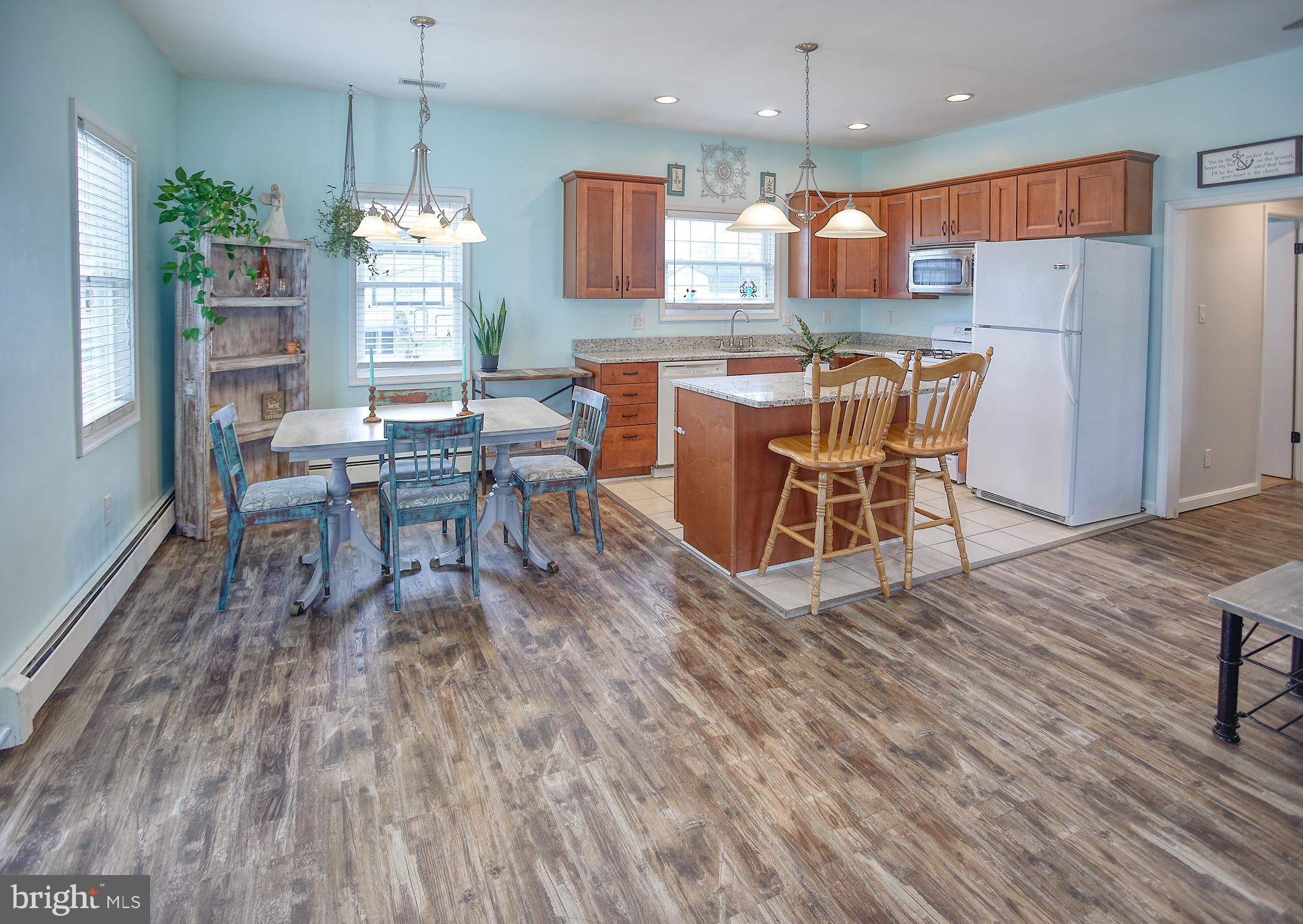 OLIVER BEACH - Residential