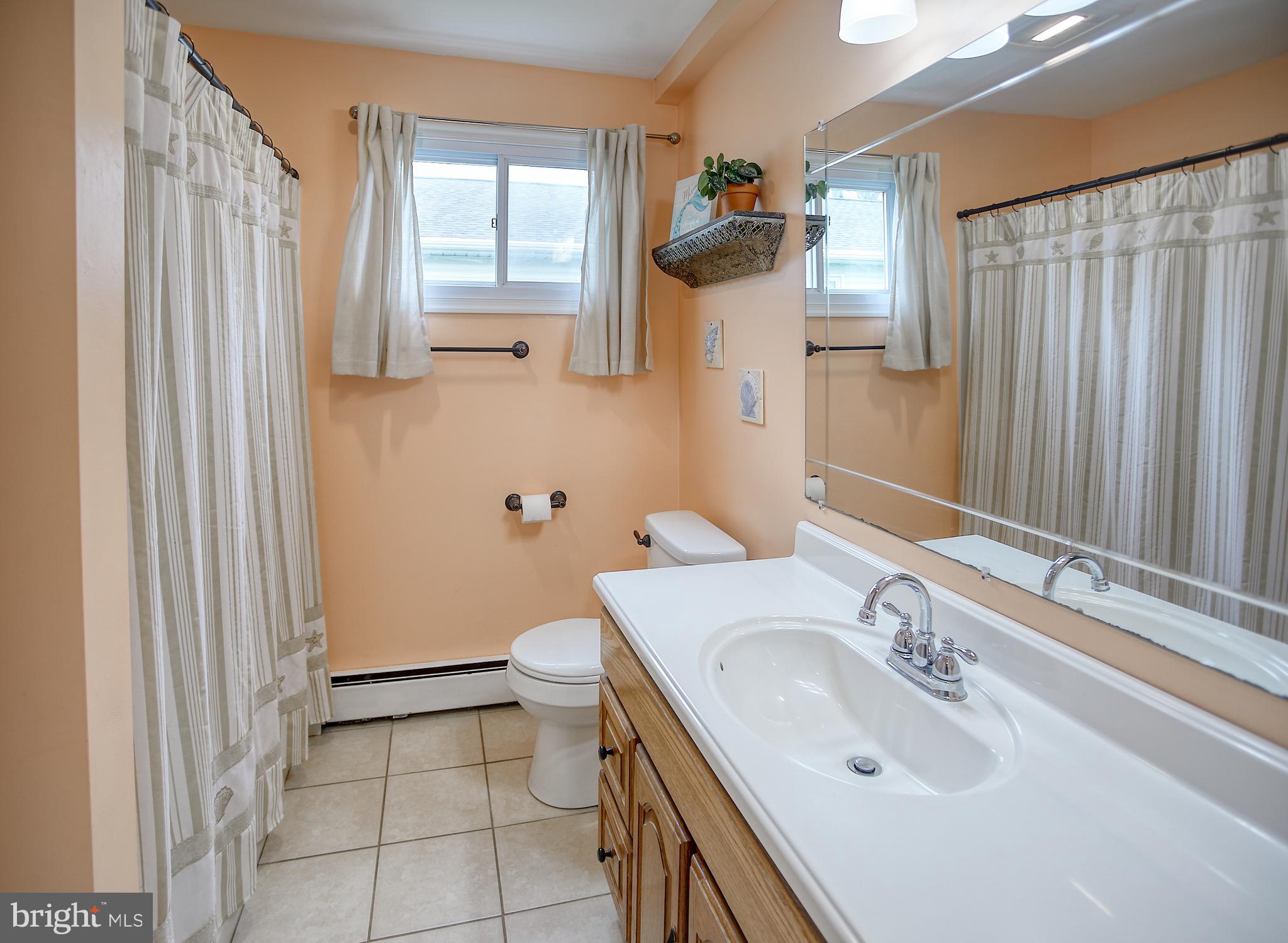 OLIVER BEACH - Residential