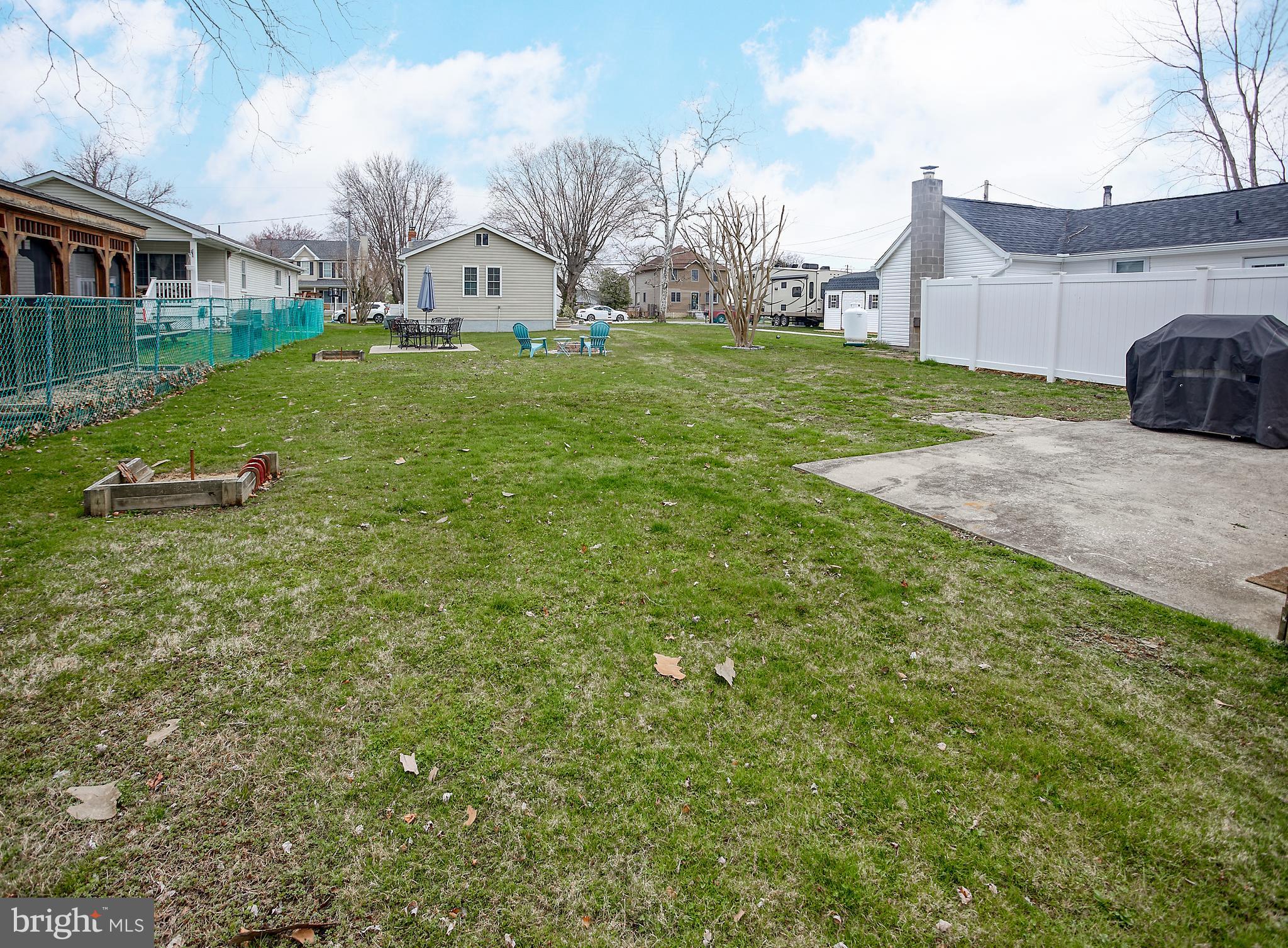 OLIVER BEACH - Residential