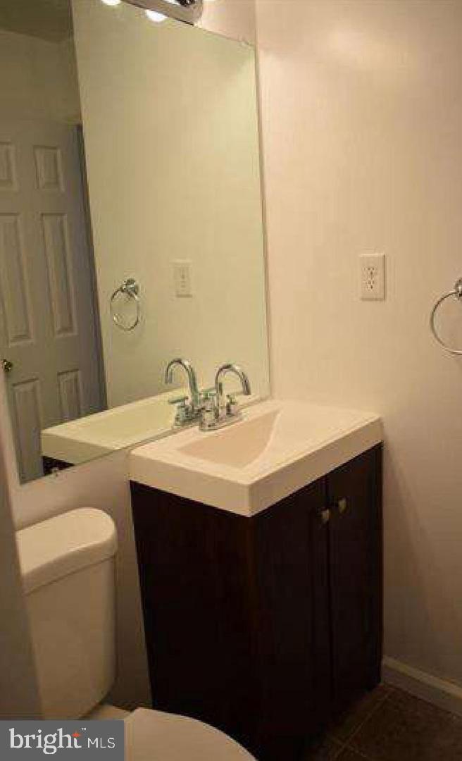 BROOKE MANOR - Residential