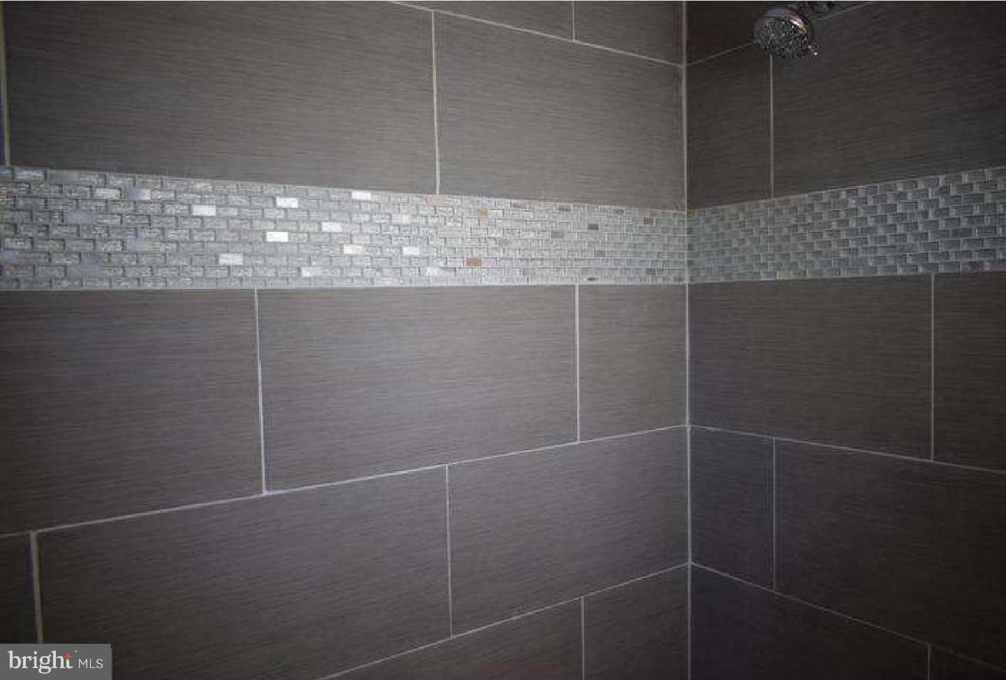 BROOKE MANOR - Residential