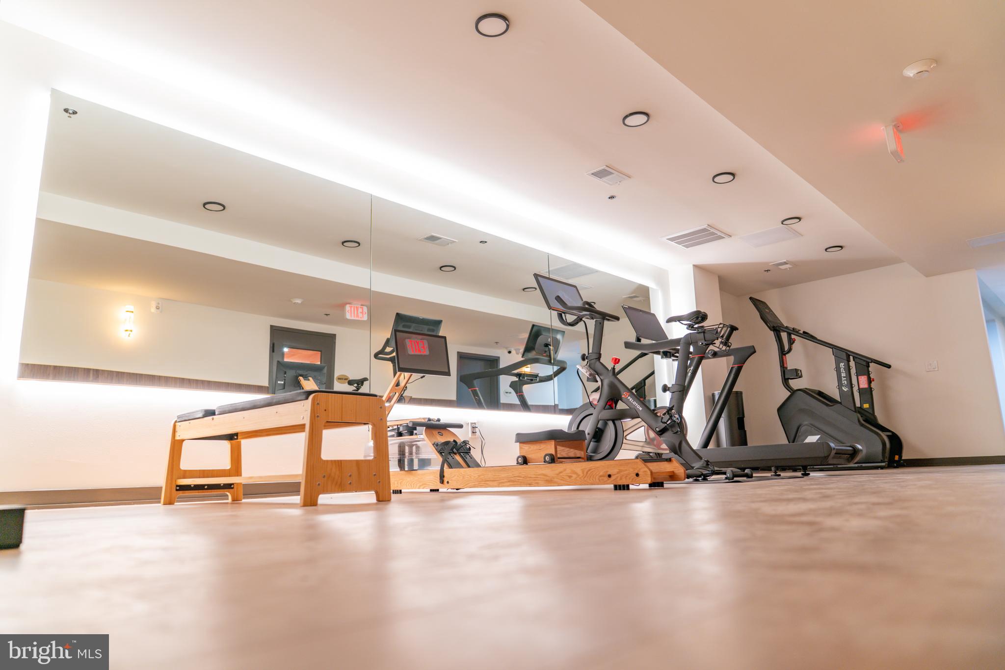 OLD CITY - Residential Lease