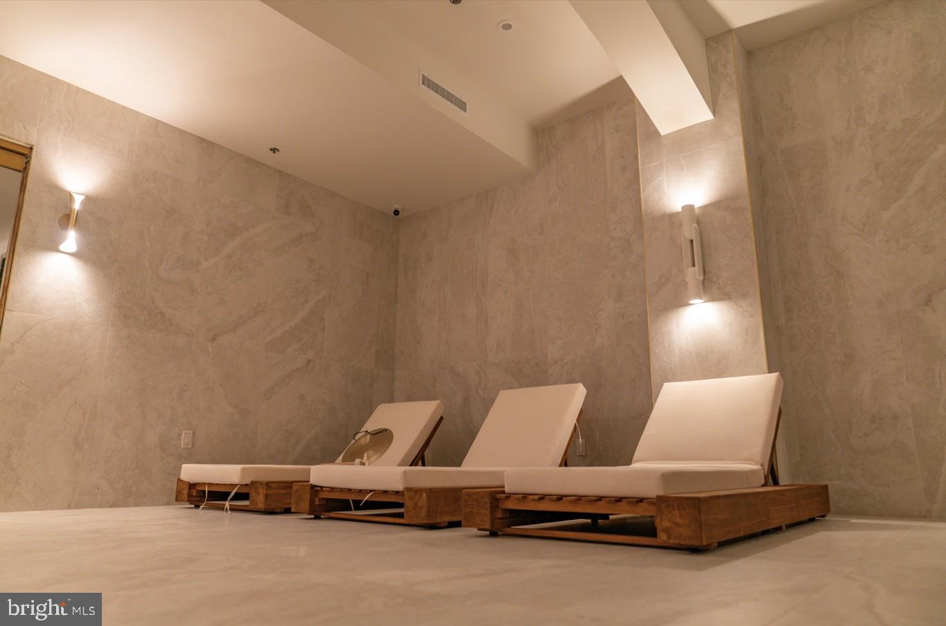 OLD CITY - Residential Lease