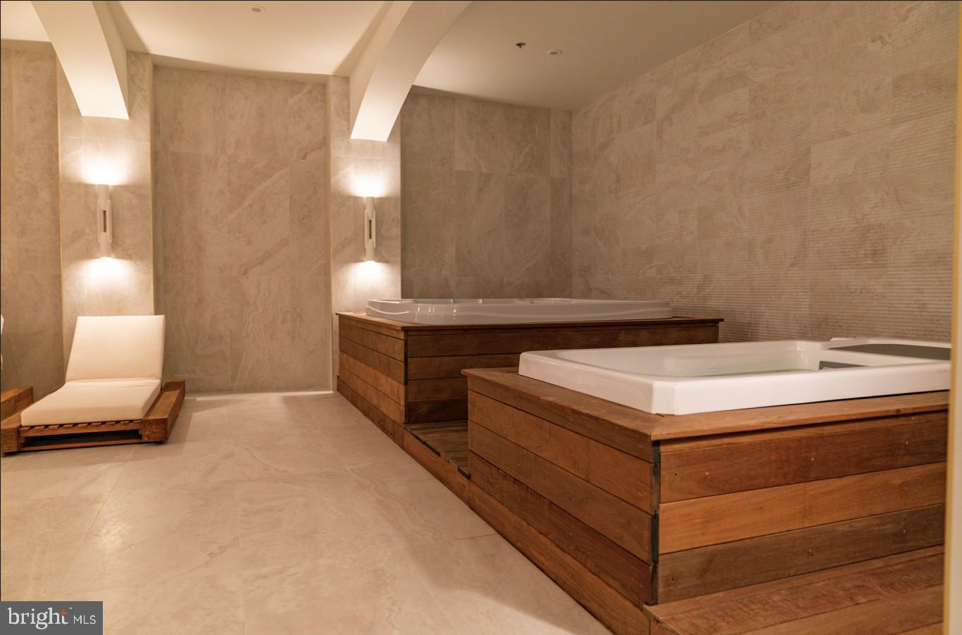 OLD CITY - Residential Lease