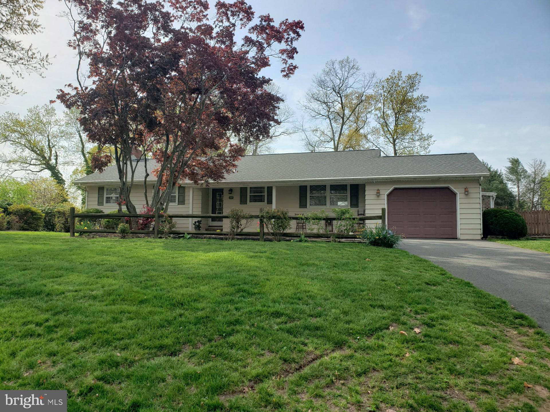 15 GRANADA DRIVE