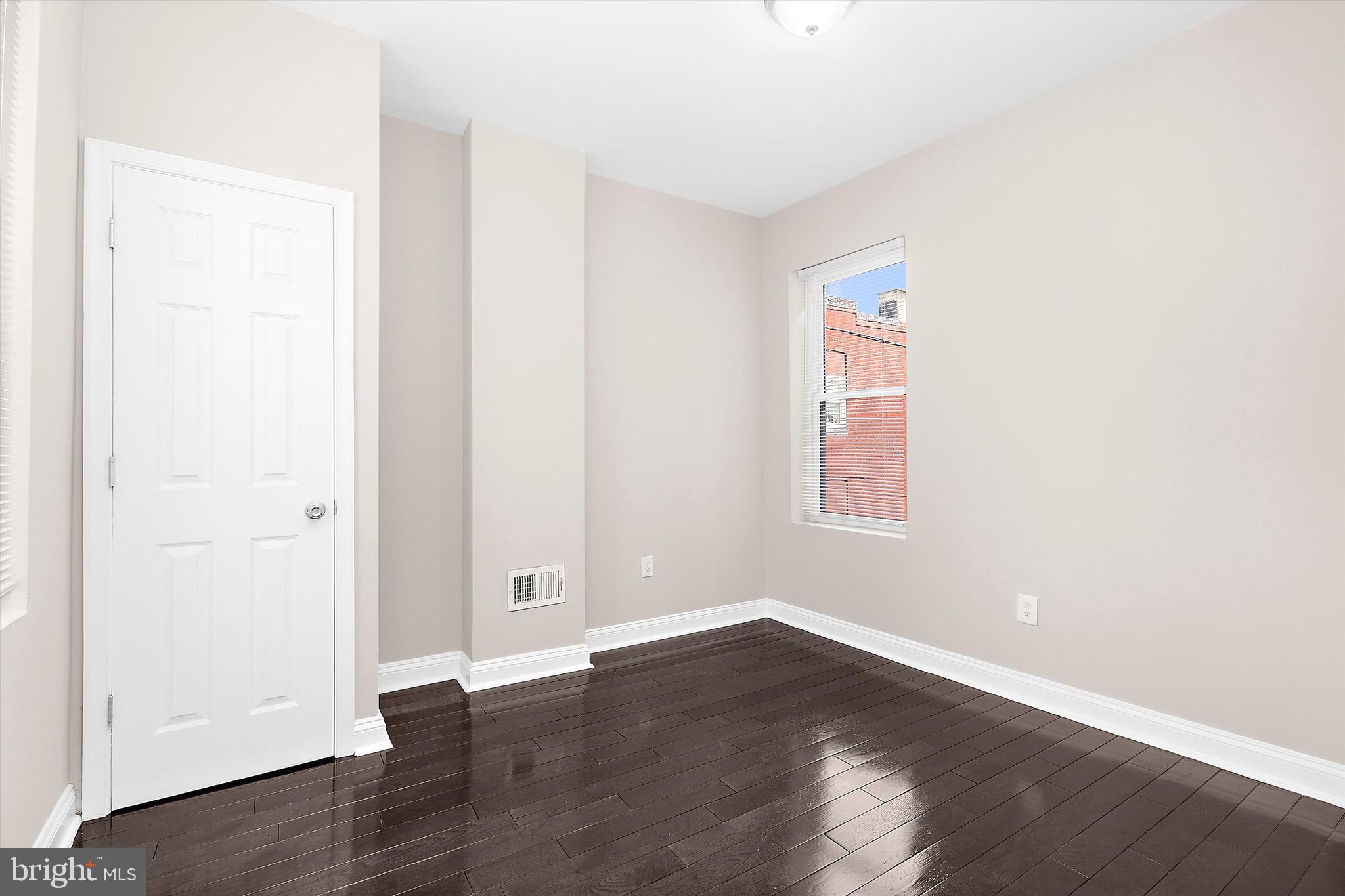 WALBROOK - Residential