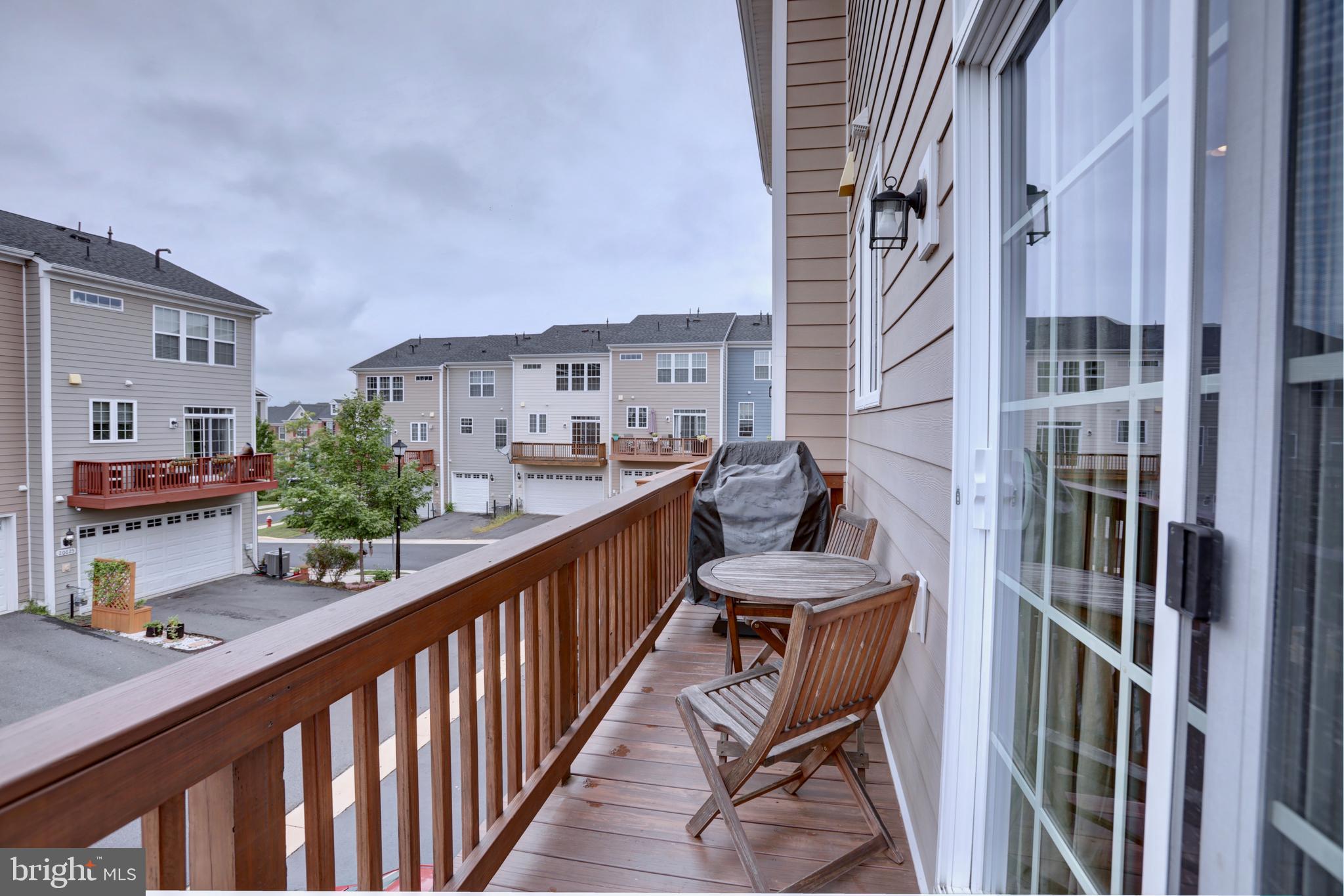 GOOSE CREEK VILLAGE NORTH - Residential Lease