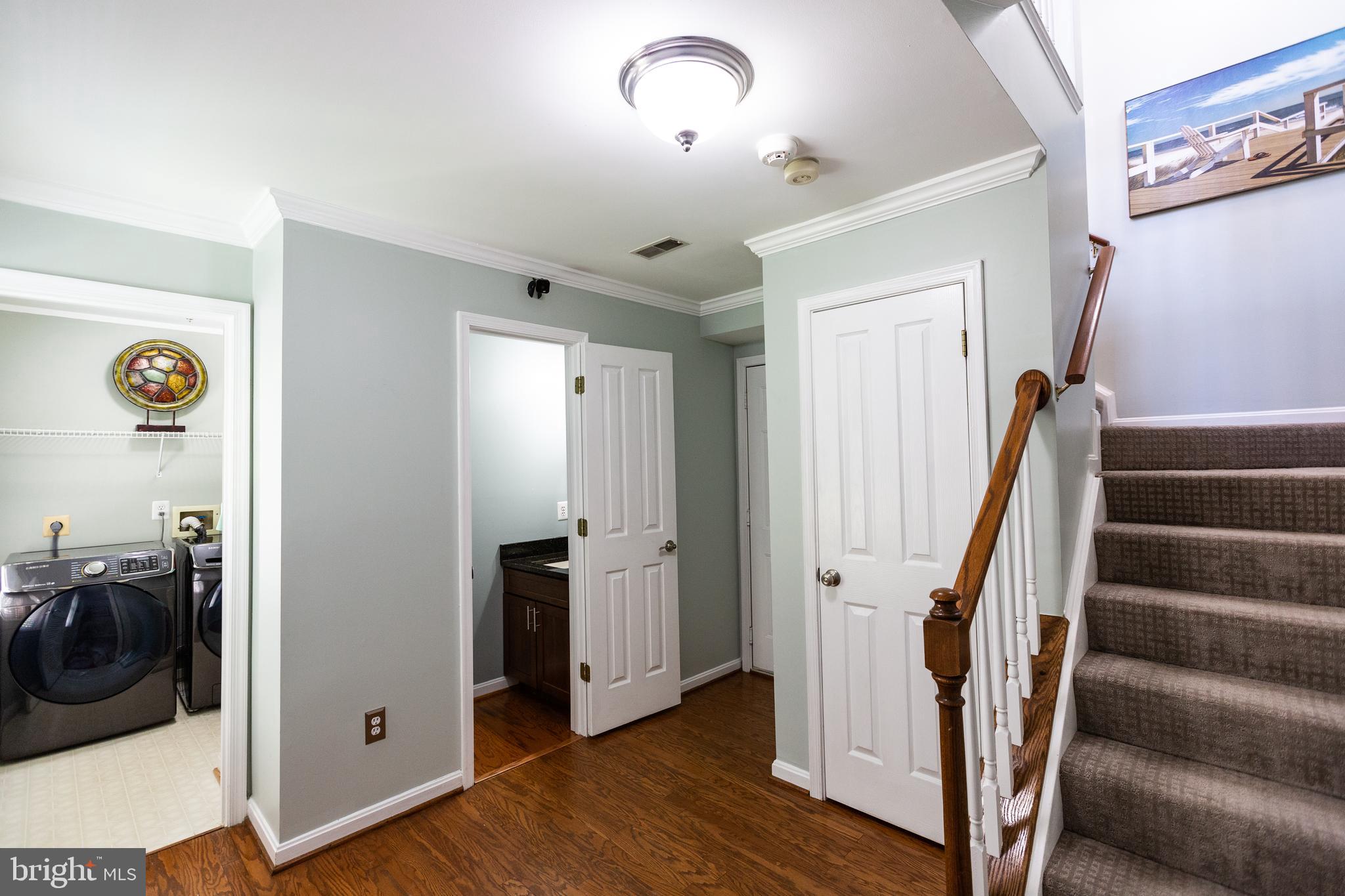 STONEGATE - Residential