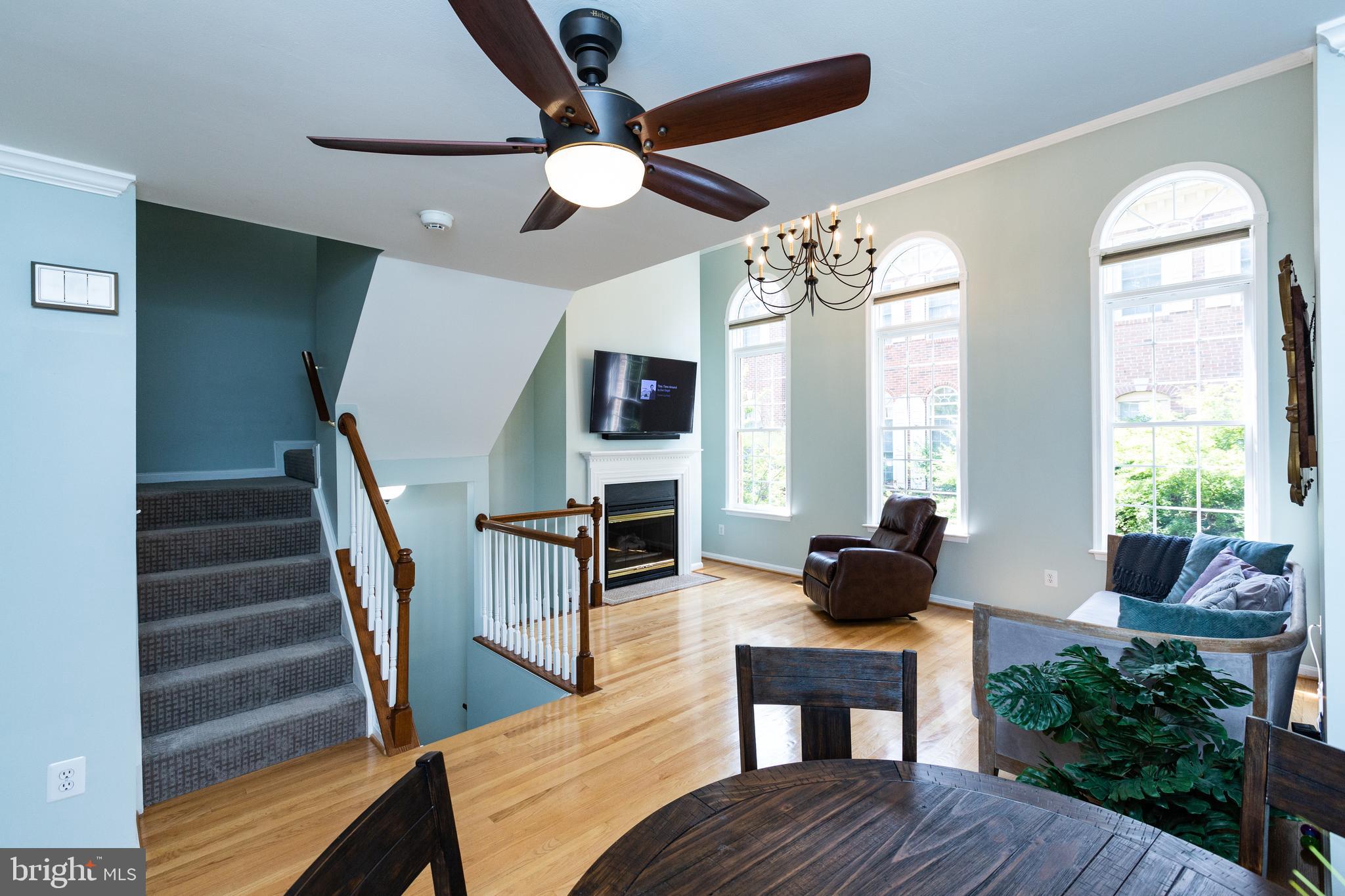 STONEGATE - Residential