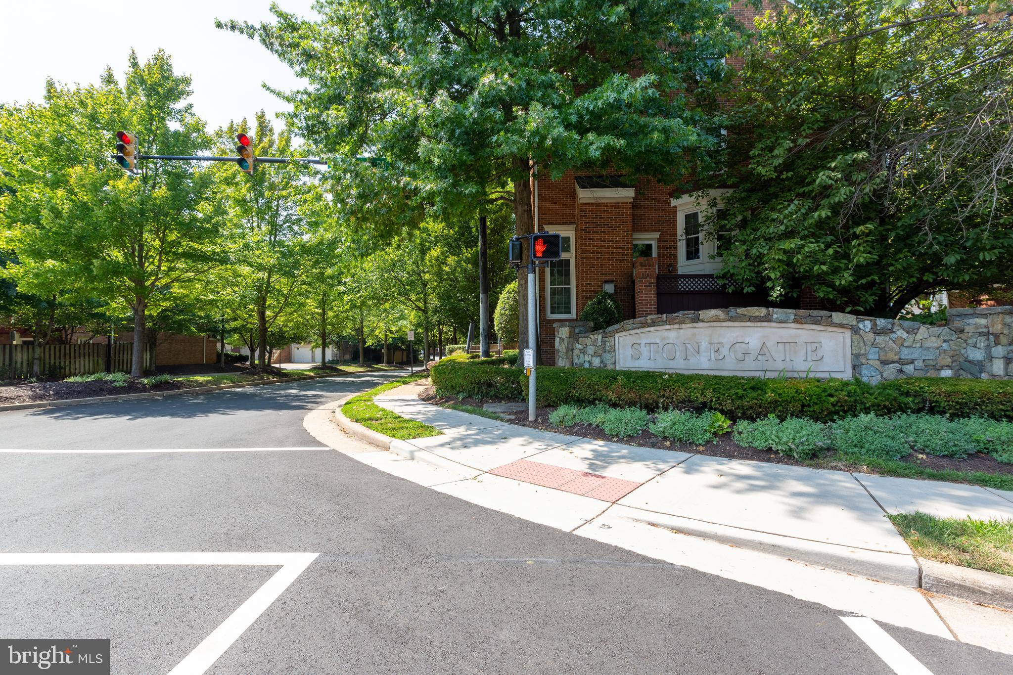 STONEGATE - Residential