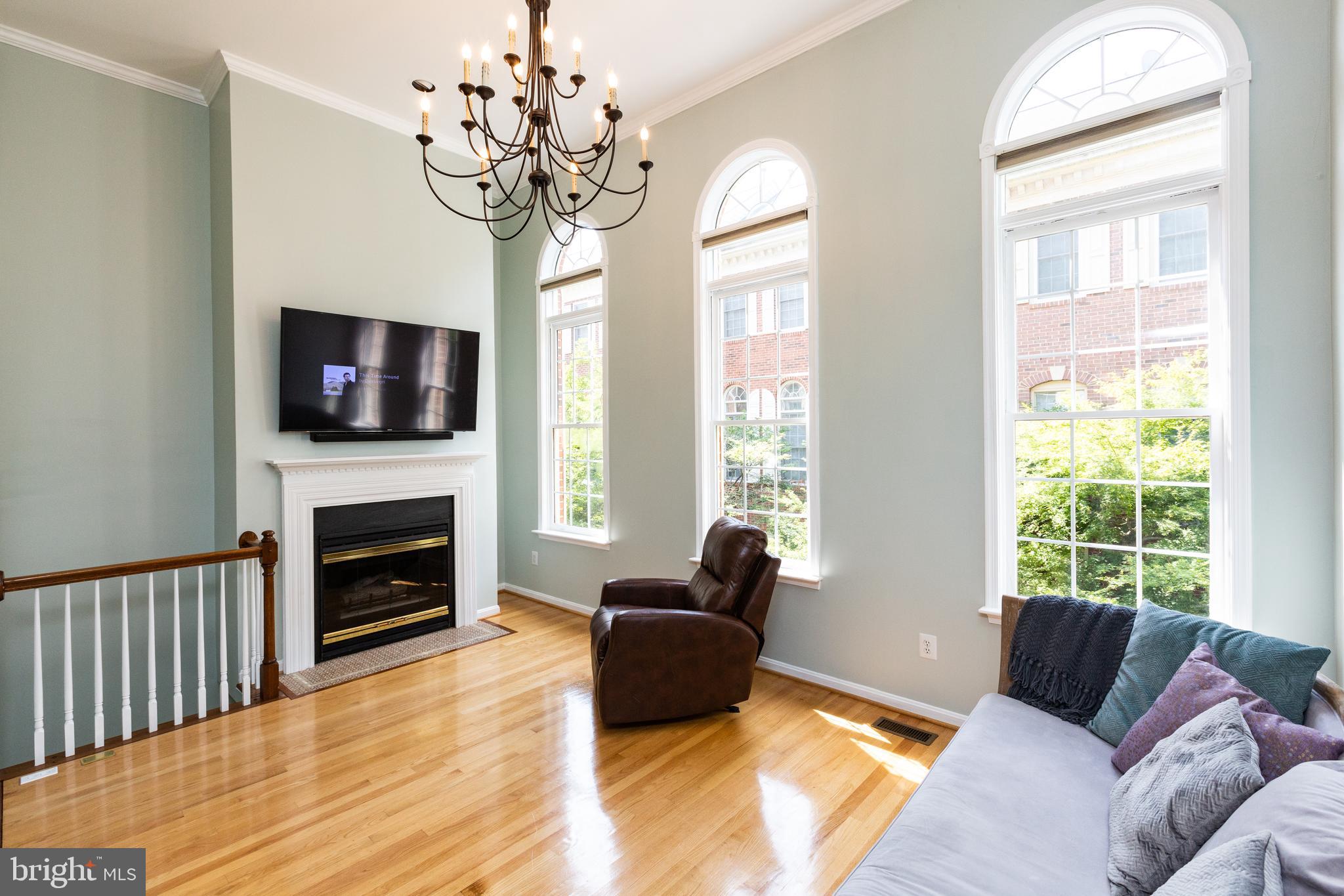 STONEGATE - Residential