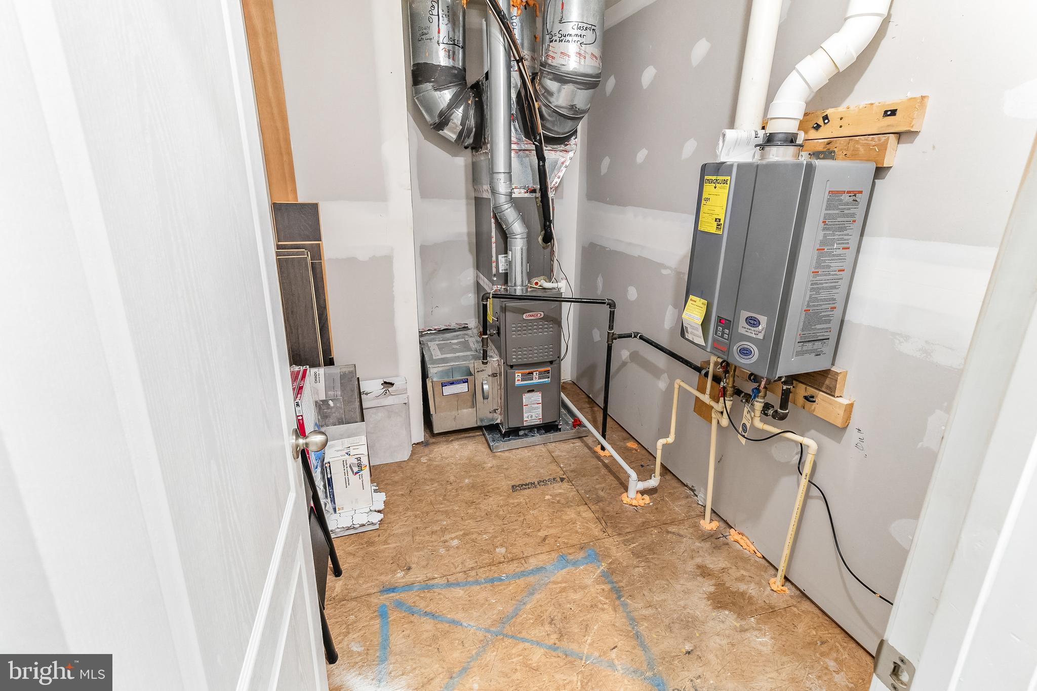 ROSEWOOD VILLAGE - Residential