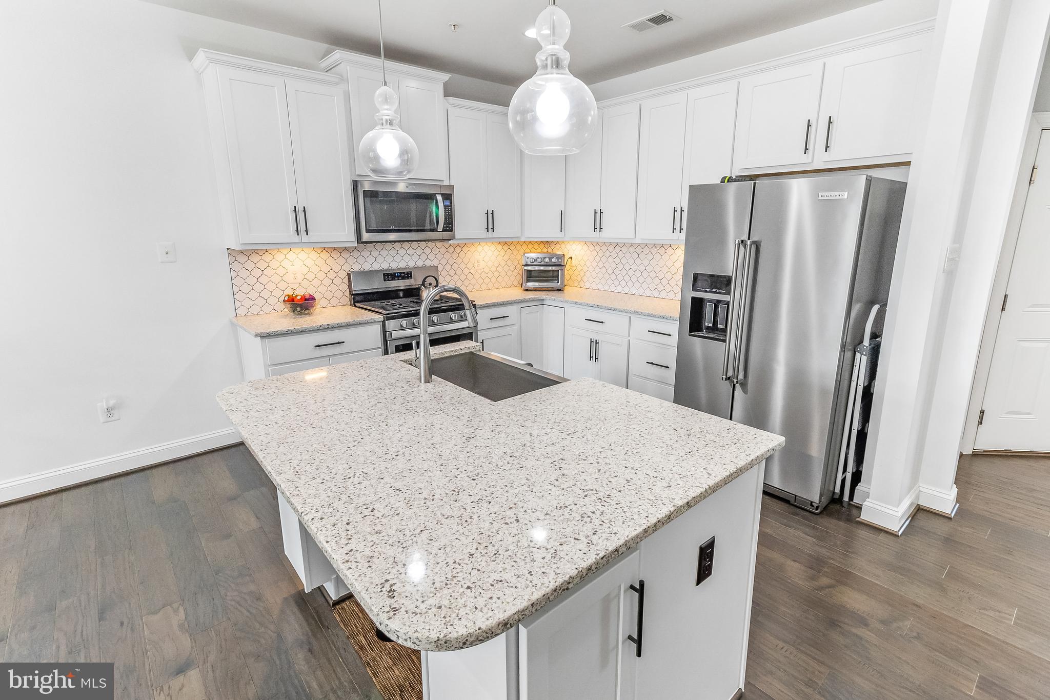 ROSEWOOD VILLAGE - Residential