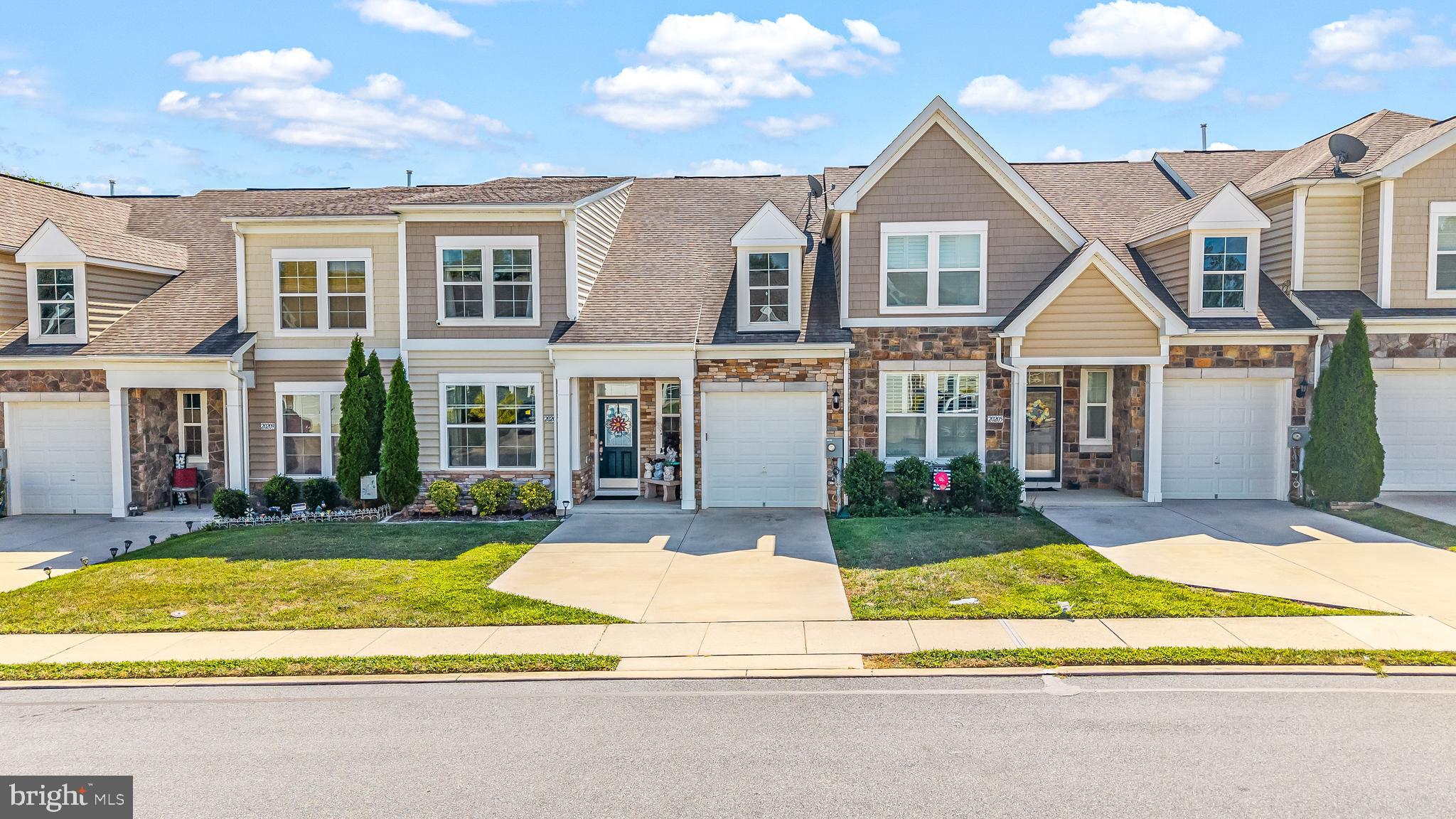 ROSEWOOD VILLAGE - Residential