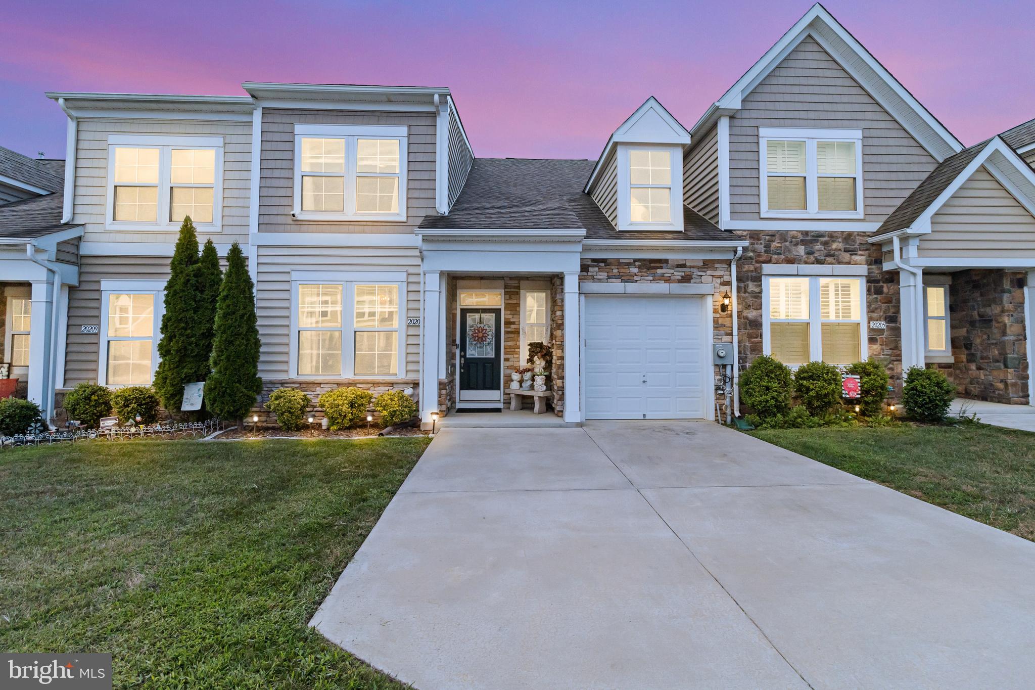 ROSEWOOD VILLAGE - Residential