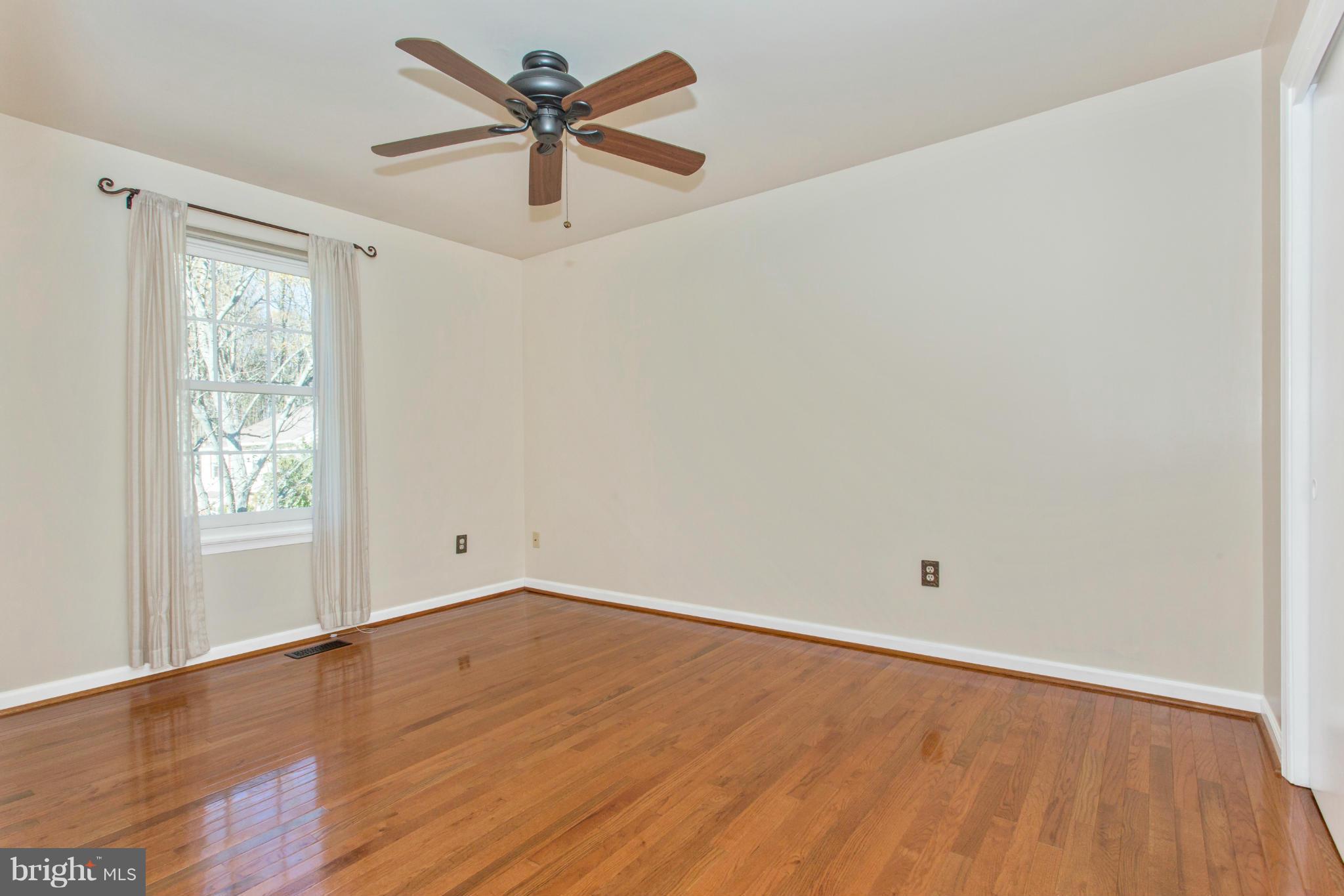 HICKORY RIDGE - Residential