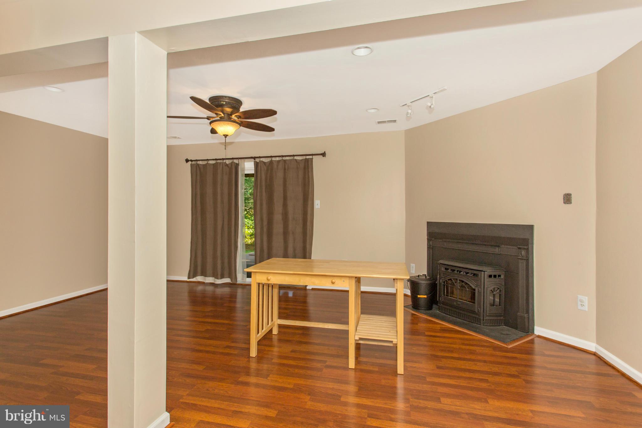 HICKORY RIDGE - Residential