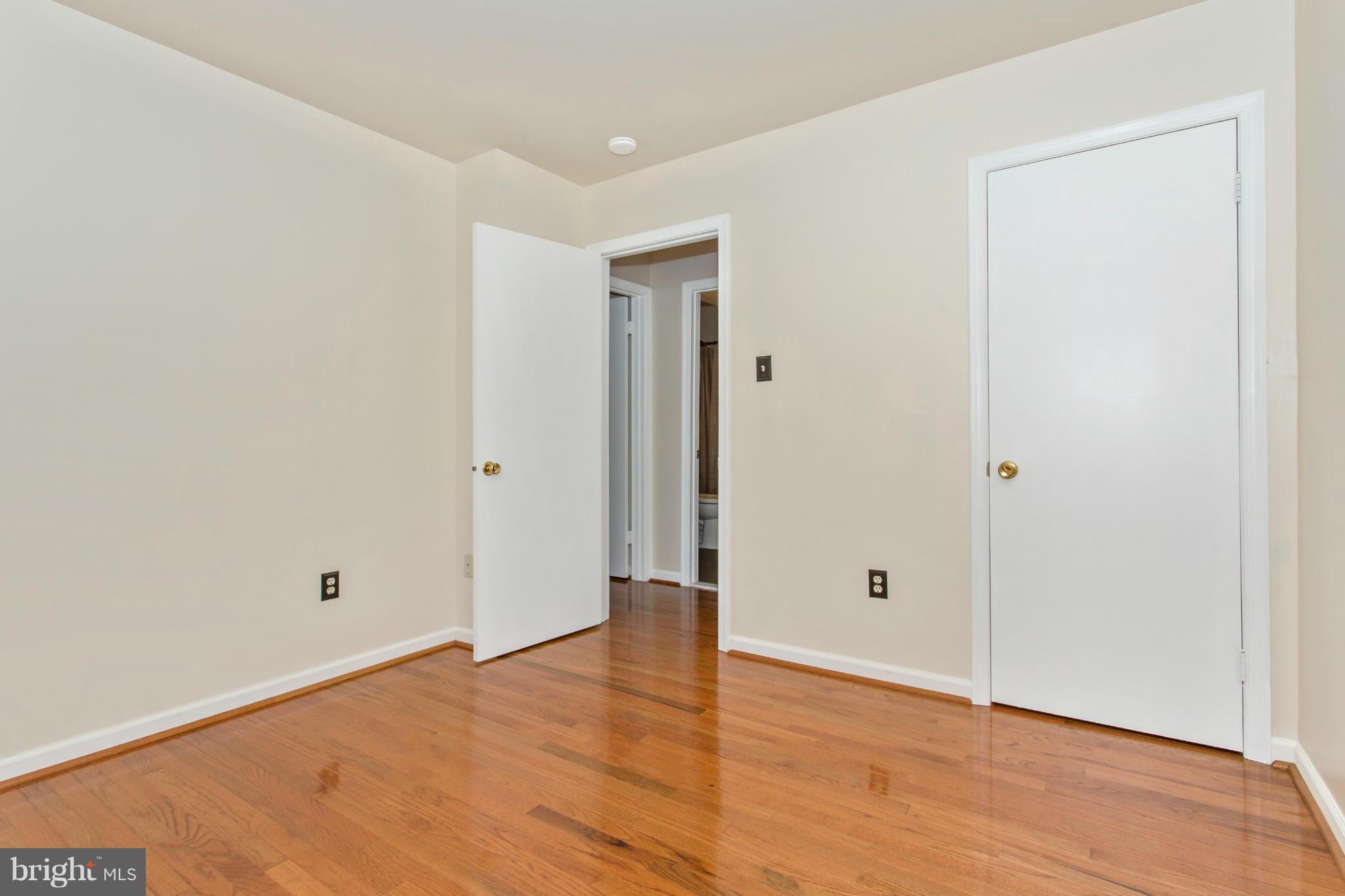 HICKORY RIDGE - Residential