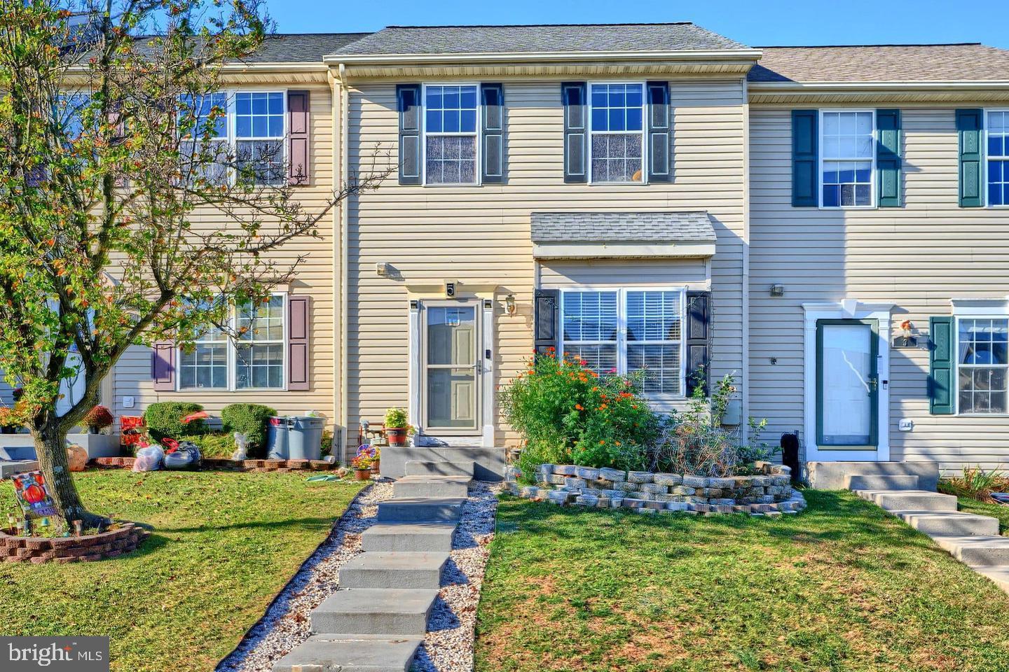 OAKHURST - Residential