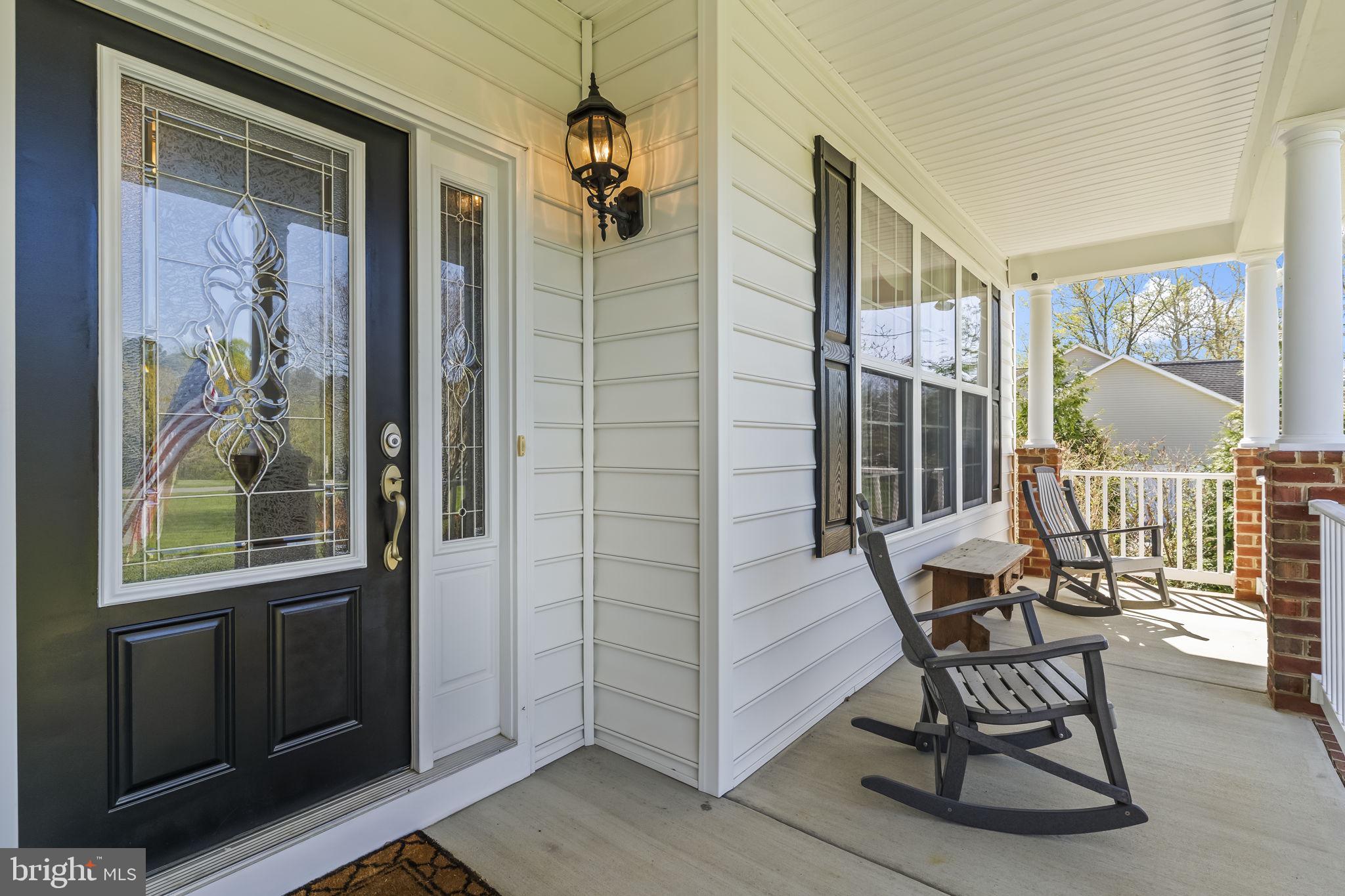 TWIN PONDS - Residential