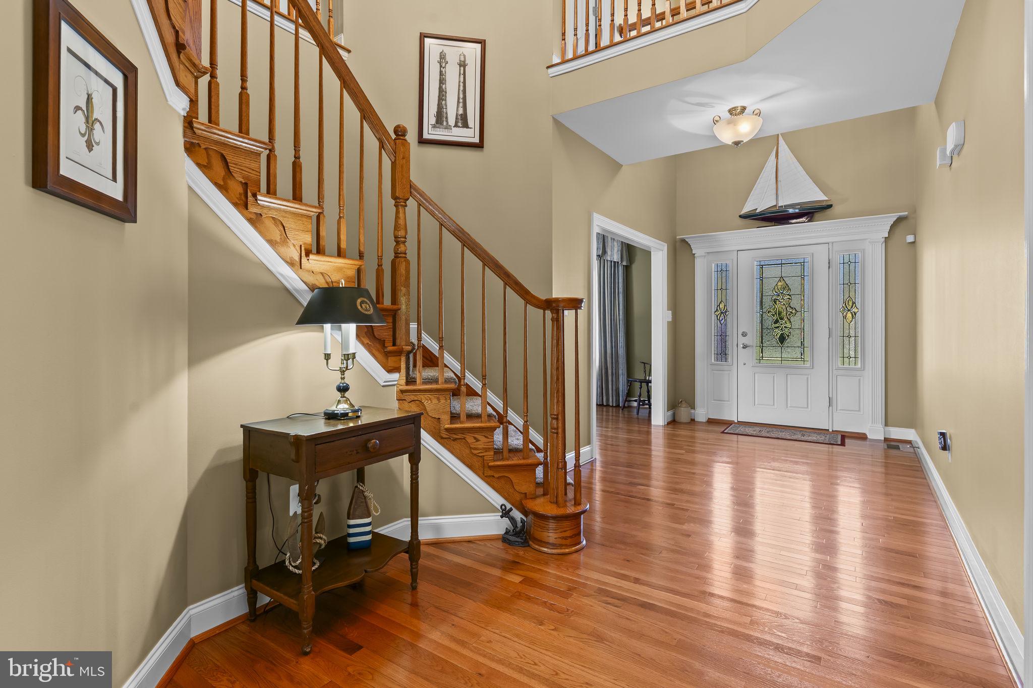 TWIN PONDS - Residential