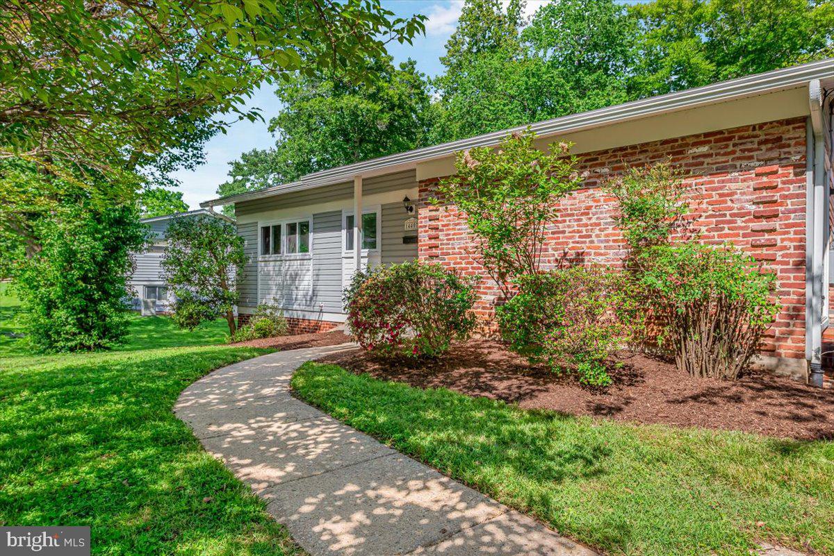 14407 BRIARWOOD TERRACE