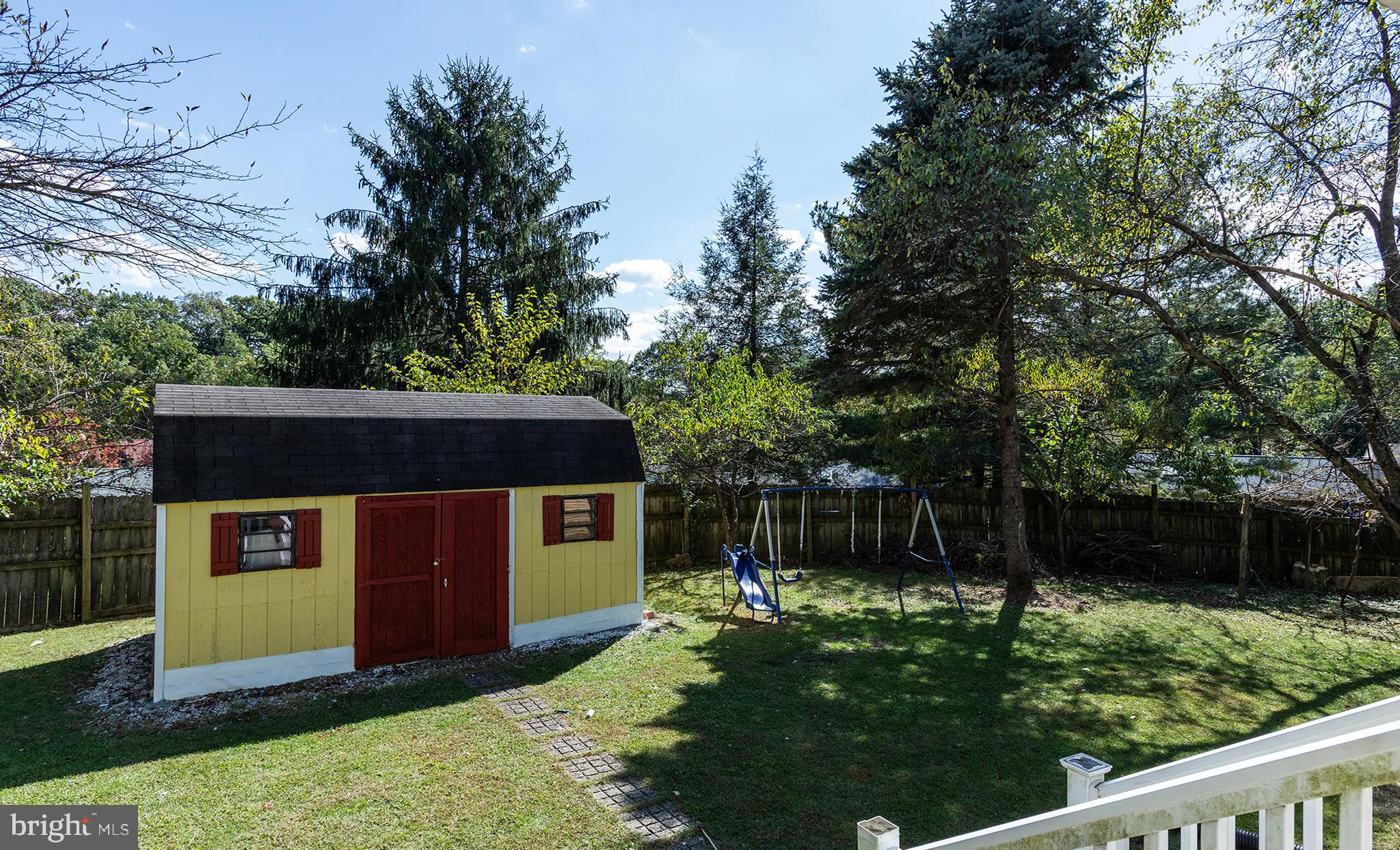 CROOKED HILL FARMS - Residential