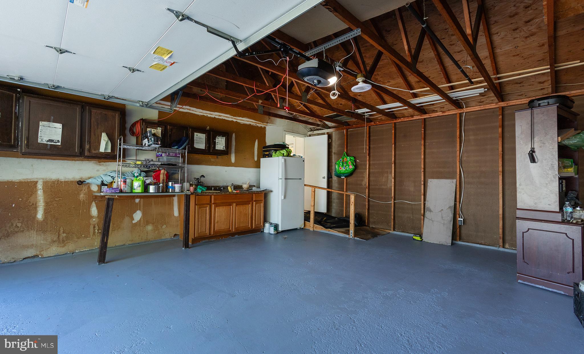 CROOKED HILL FARMS - Residential