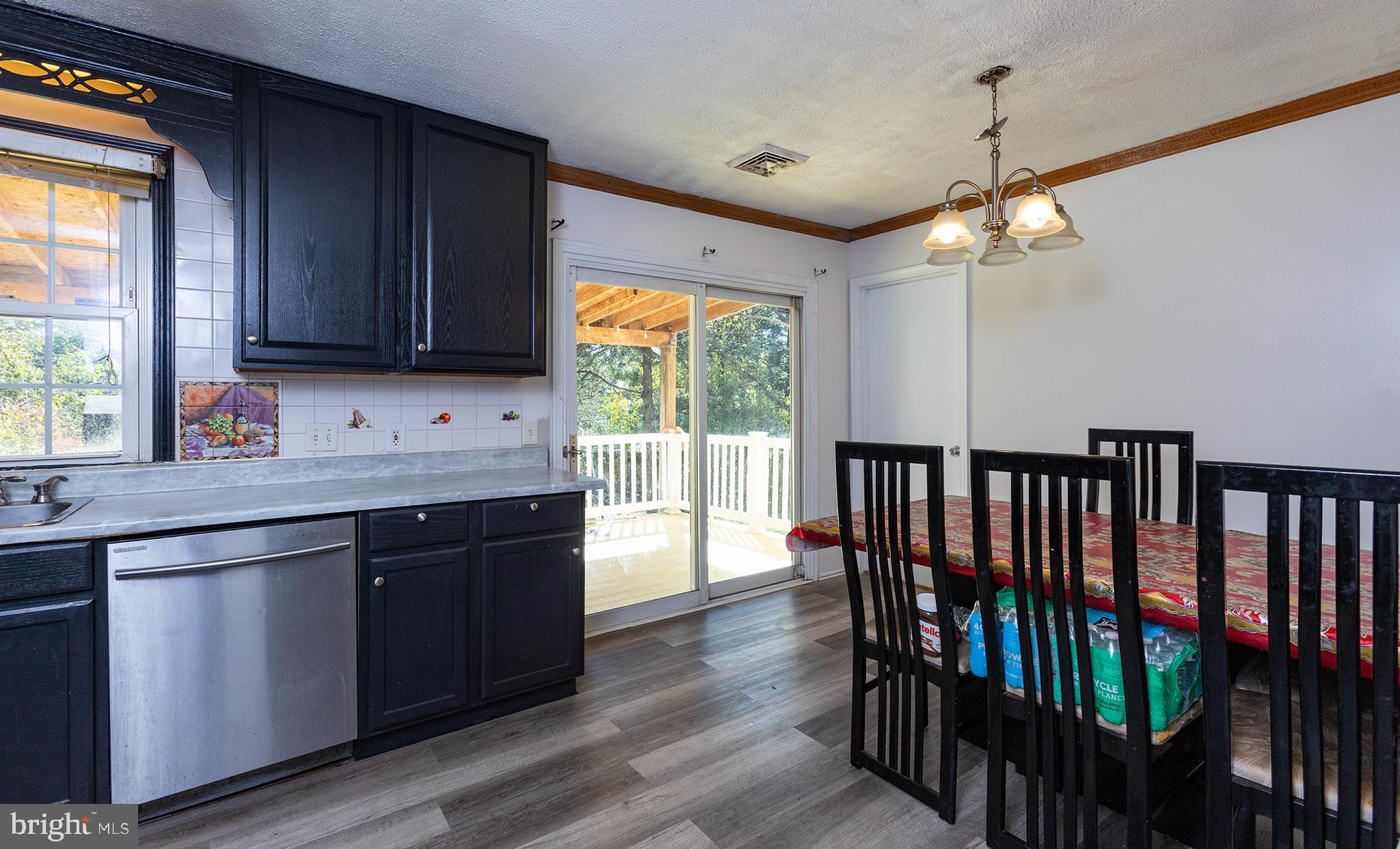 CROOKED HILL FARMS - Residential