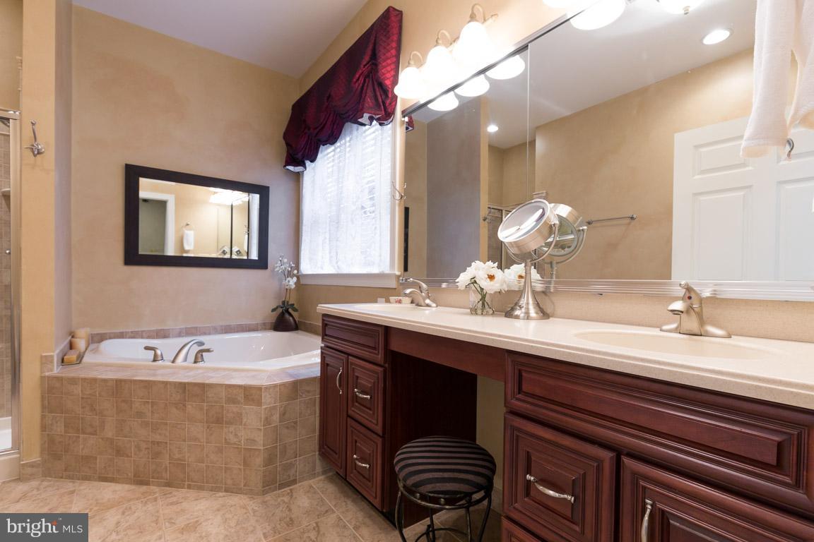 REGENCY AT DOMINION VALLEY - Residential
