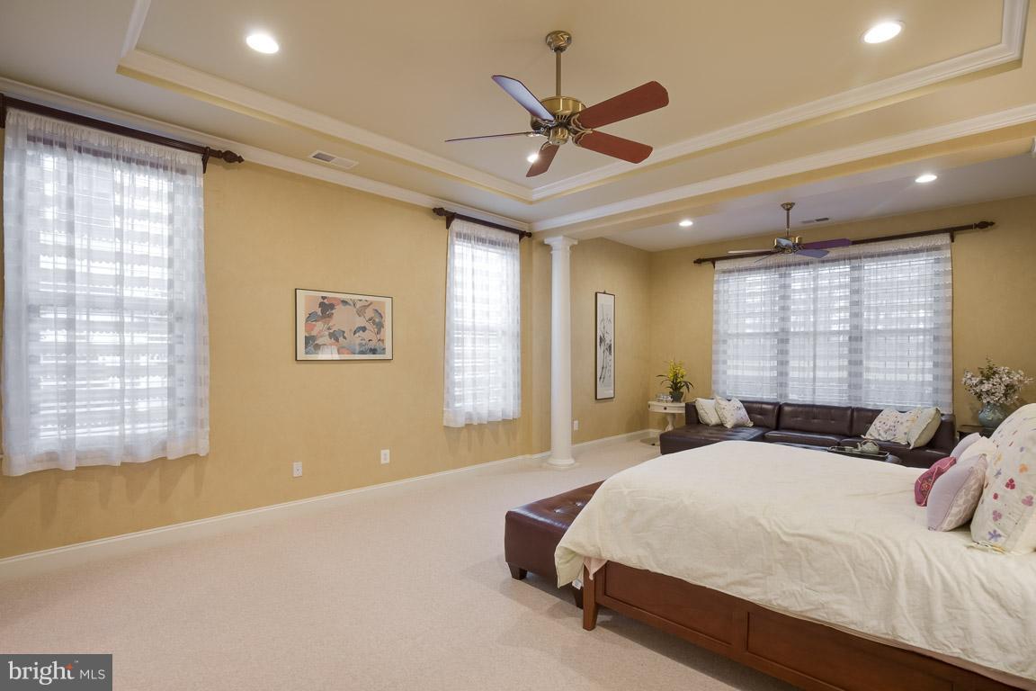 REGENCY AT DOMINION VALLEY - Residential