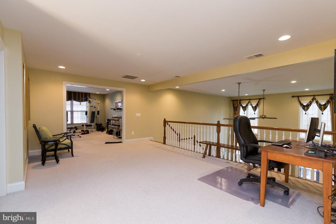 REGENCY AT DOMINION VALLEY - Residential